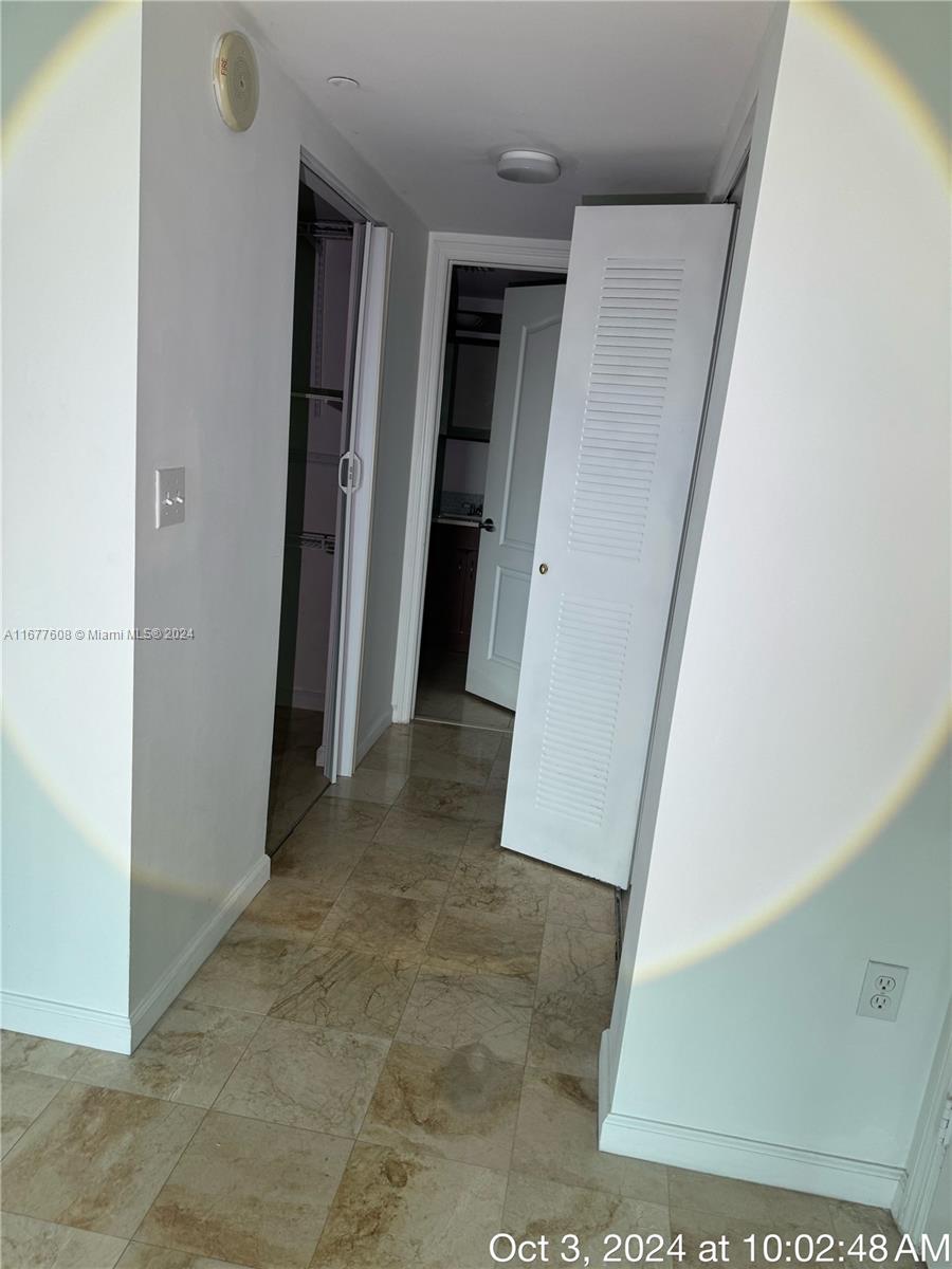 2101 Brickell Ave #2111, Miami FL 33129