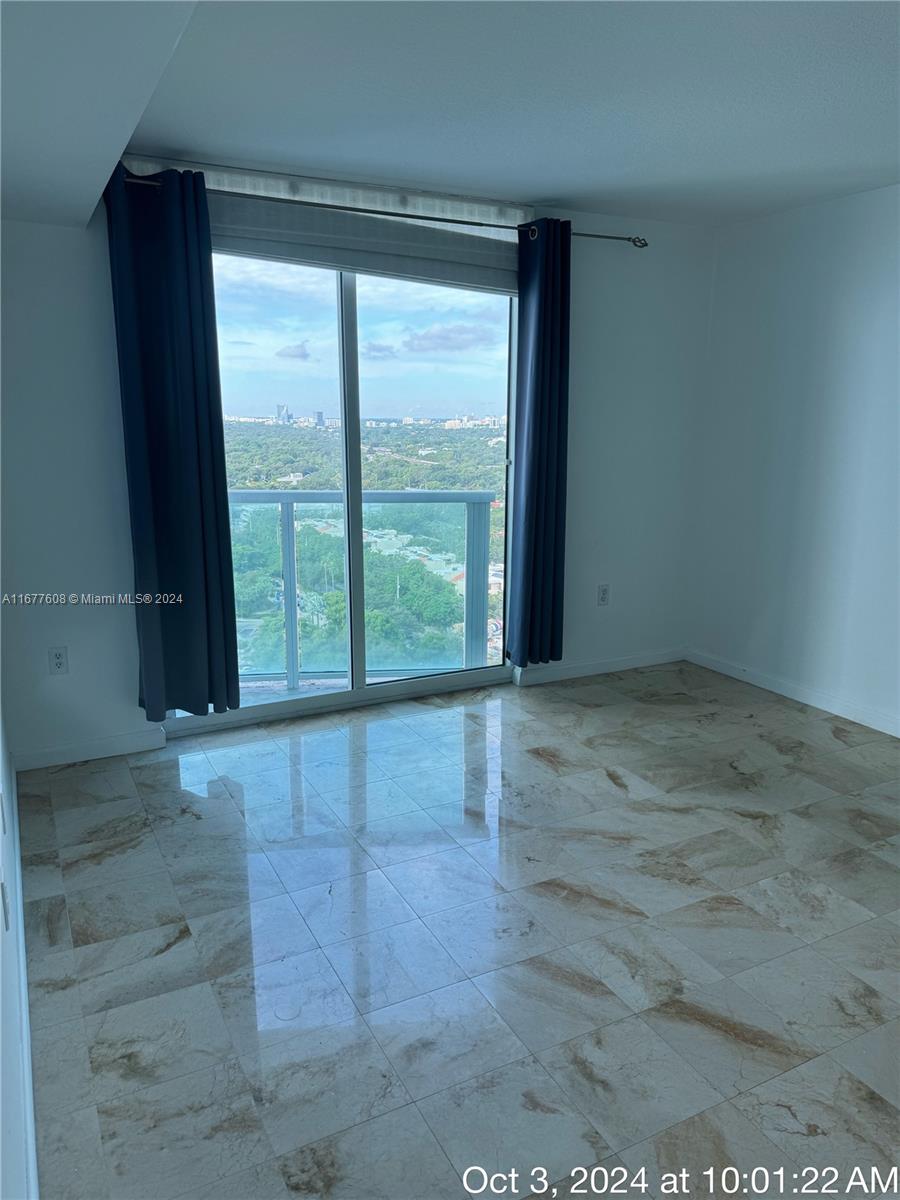 2101 Brickell Ave #2111, Miami FL 33129