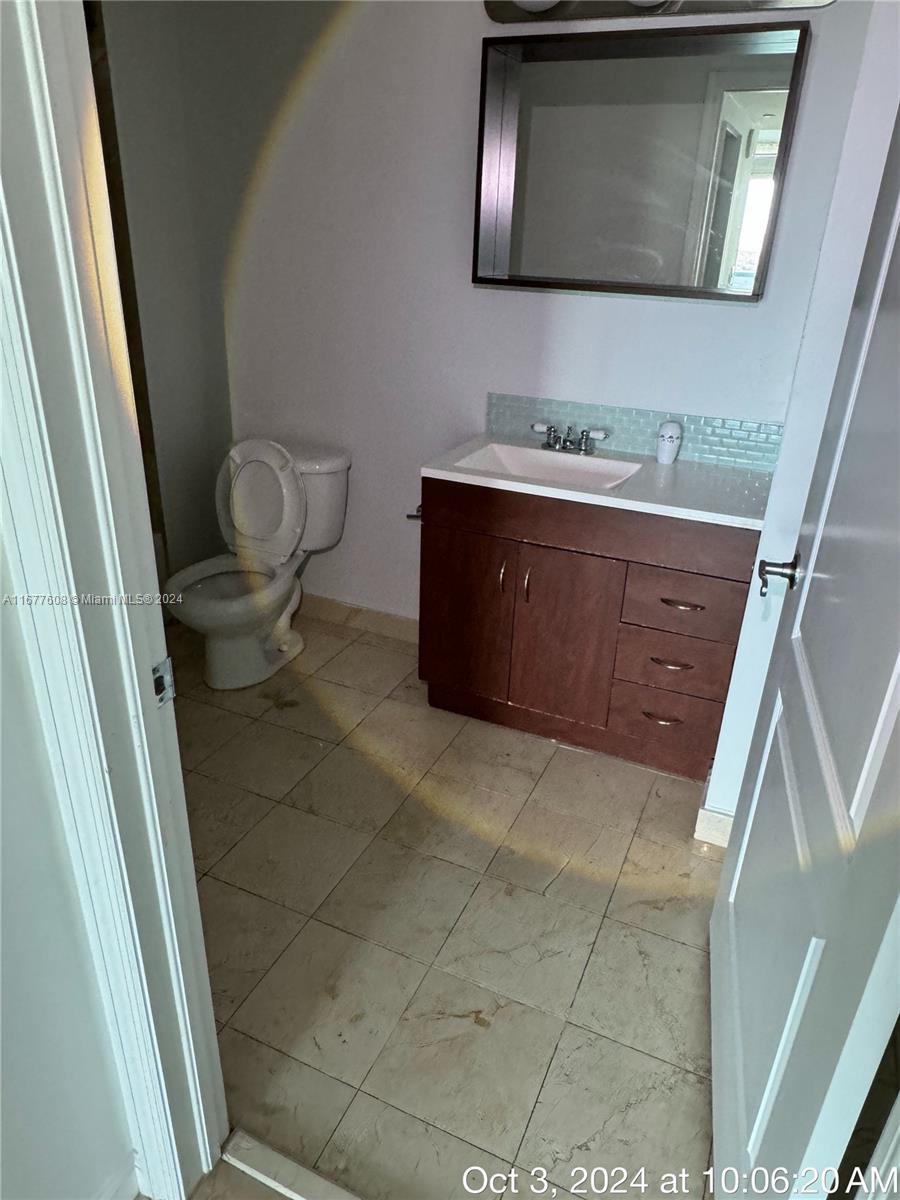 2101 Brickell Ave #2111, Miami FL 33129