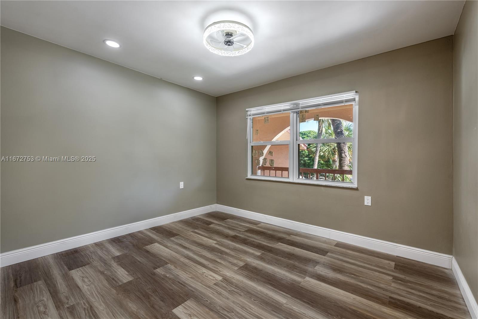 1208 Bahama Bend #B2, Coconut Creek, Florida image 27