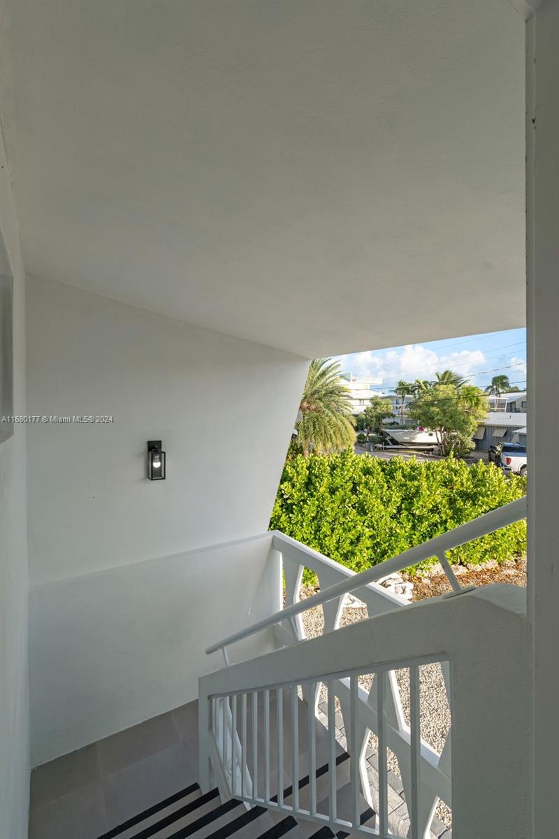 66 N Blackwater Ln, Key Largo, Florida image 11