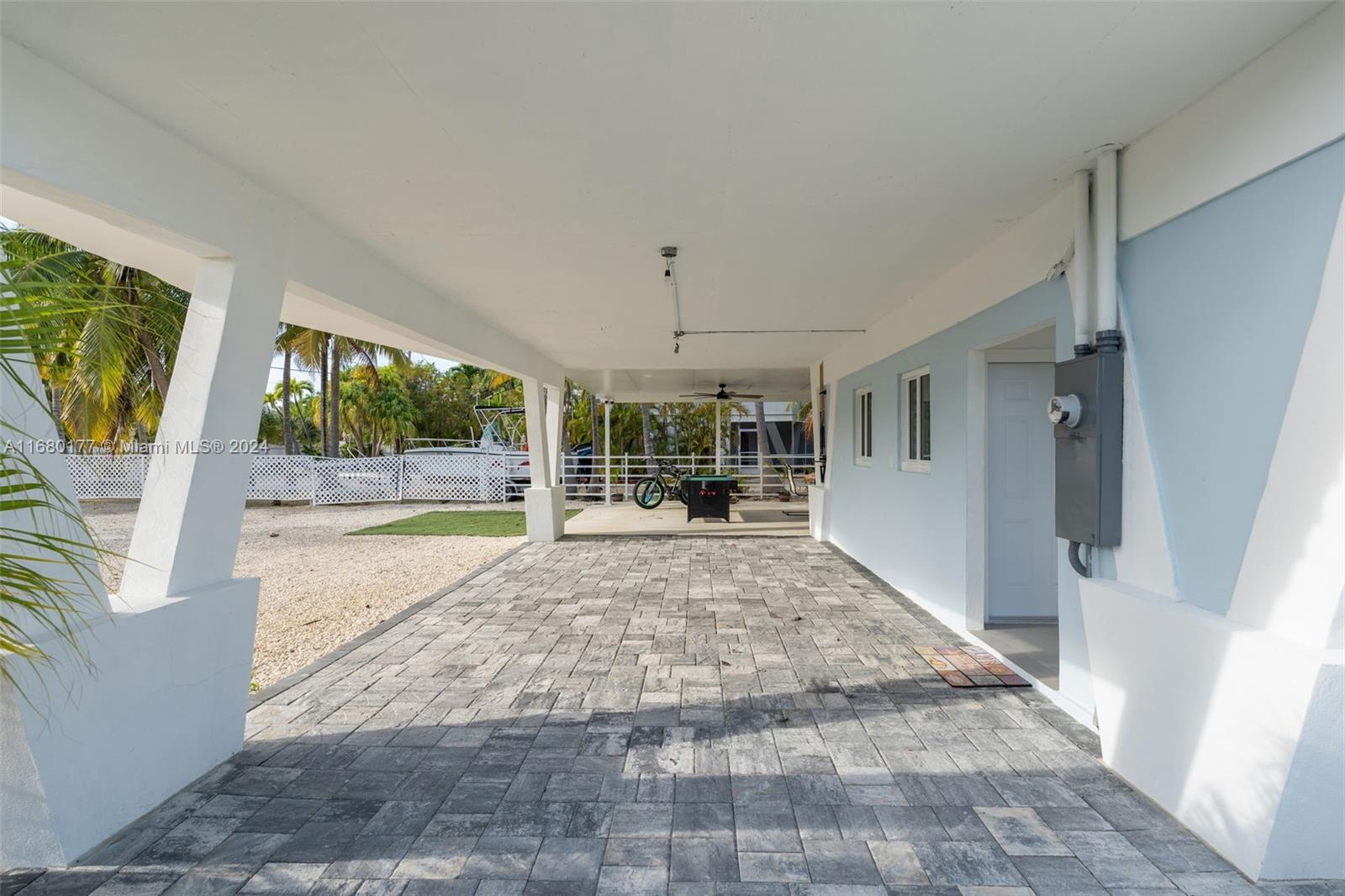 66 N Blackwater Ln, Key Largo, Florida image 9