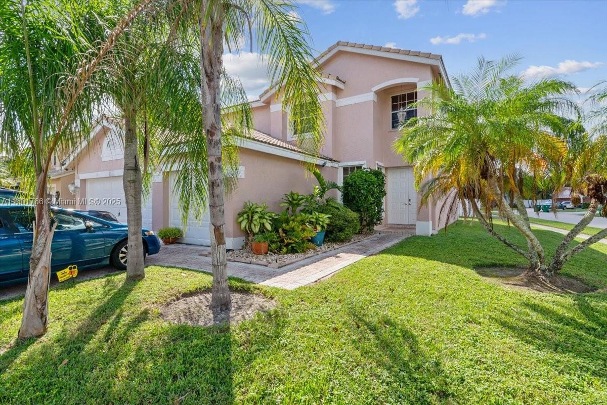 2816 SW 177th Ter, Miramar, Florida image 1