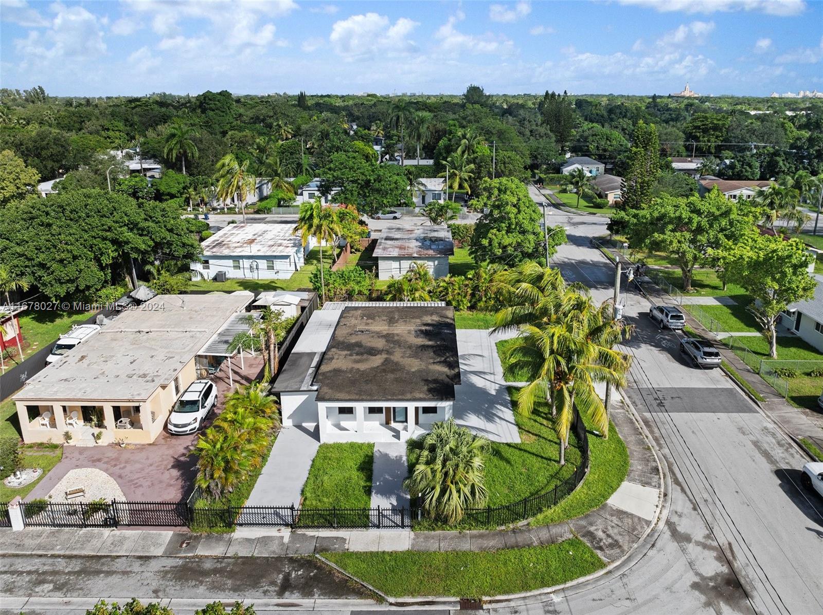 5901 SW 63rd St, South Miami, Florida image 9