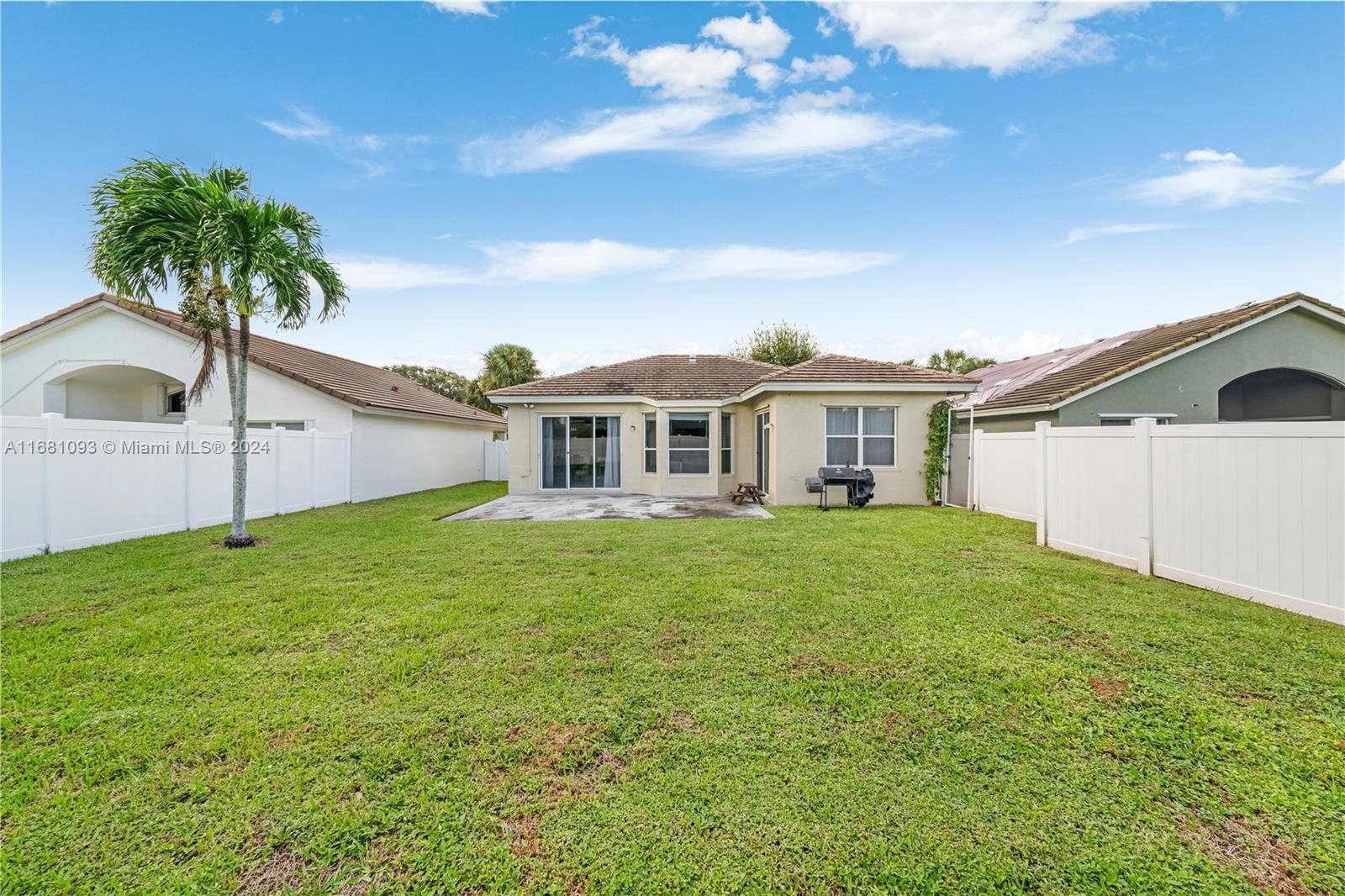 7899 Manor Forest Blvd, Boynton Beach, Florida image 3