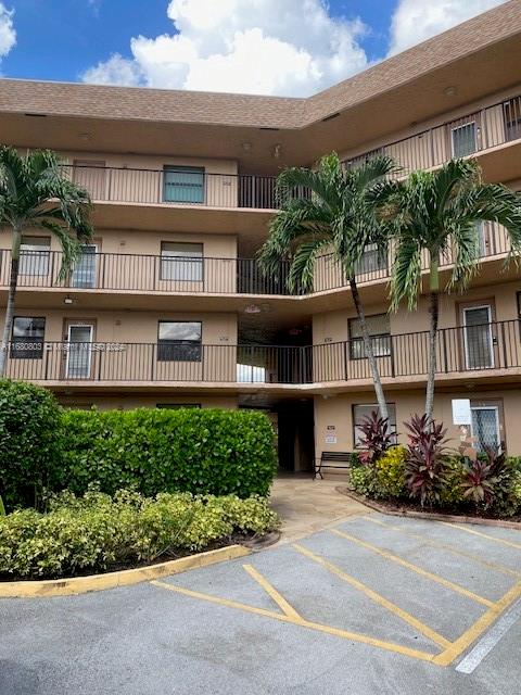 10101 Sunrise Lakes Blvd #408, Sunrise, Florida image 1