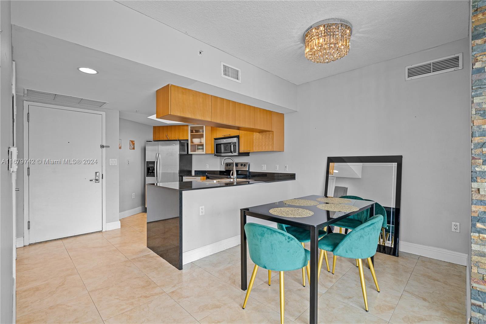 1750 N Bayshore Dr #2314, Miami, Florida image 5