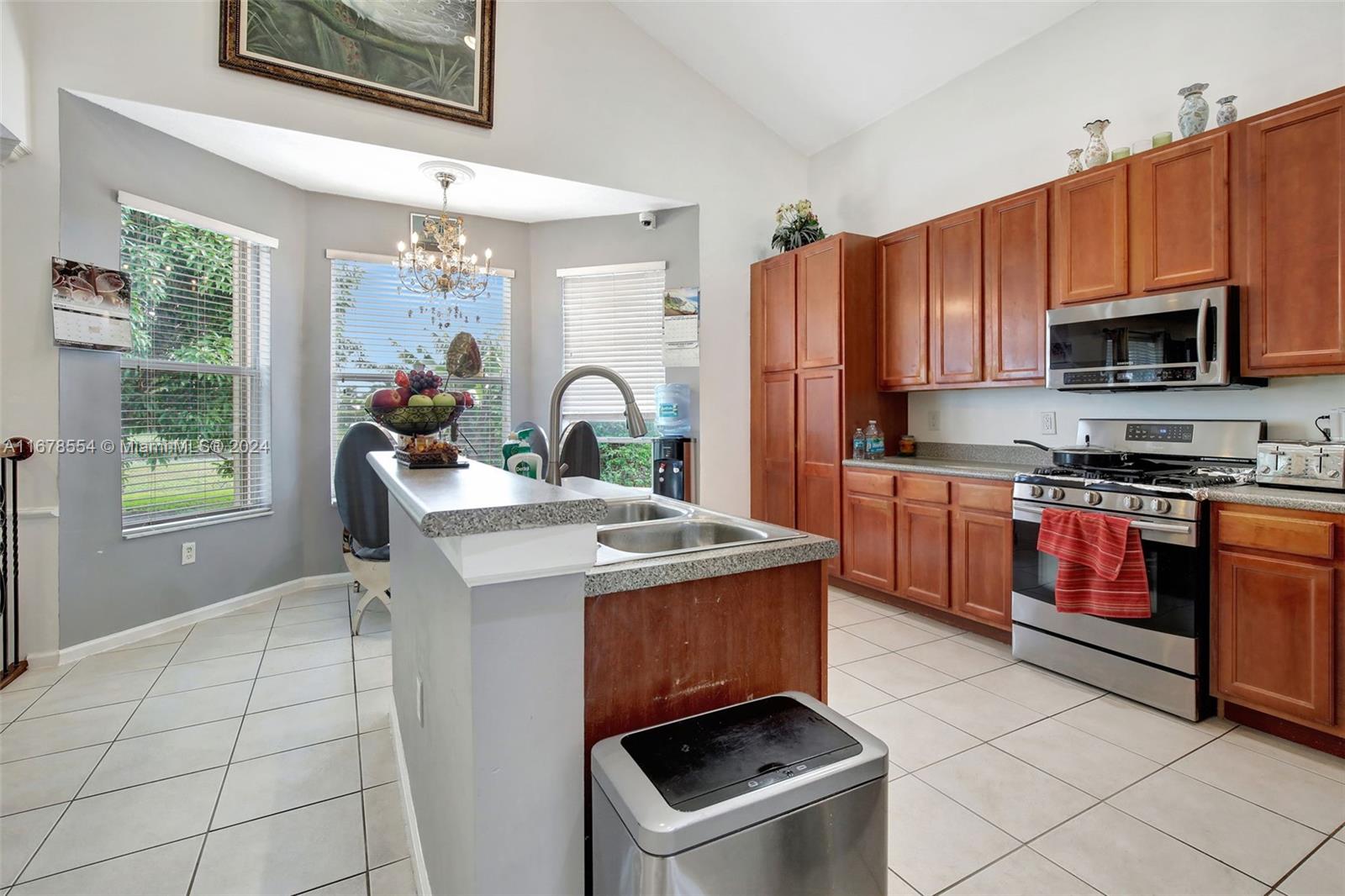 13336 SW 47th St, Miramar, Florida image 15