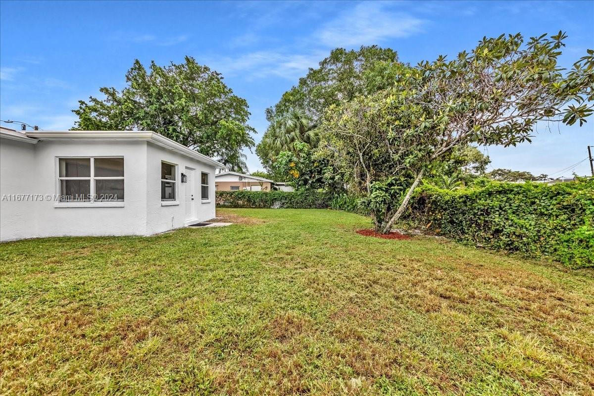 3291 NW 17th St, Lauderhill, Florida image 40