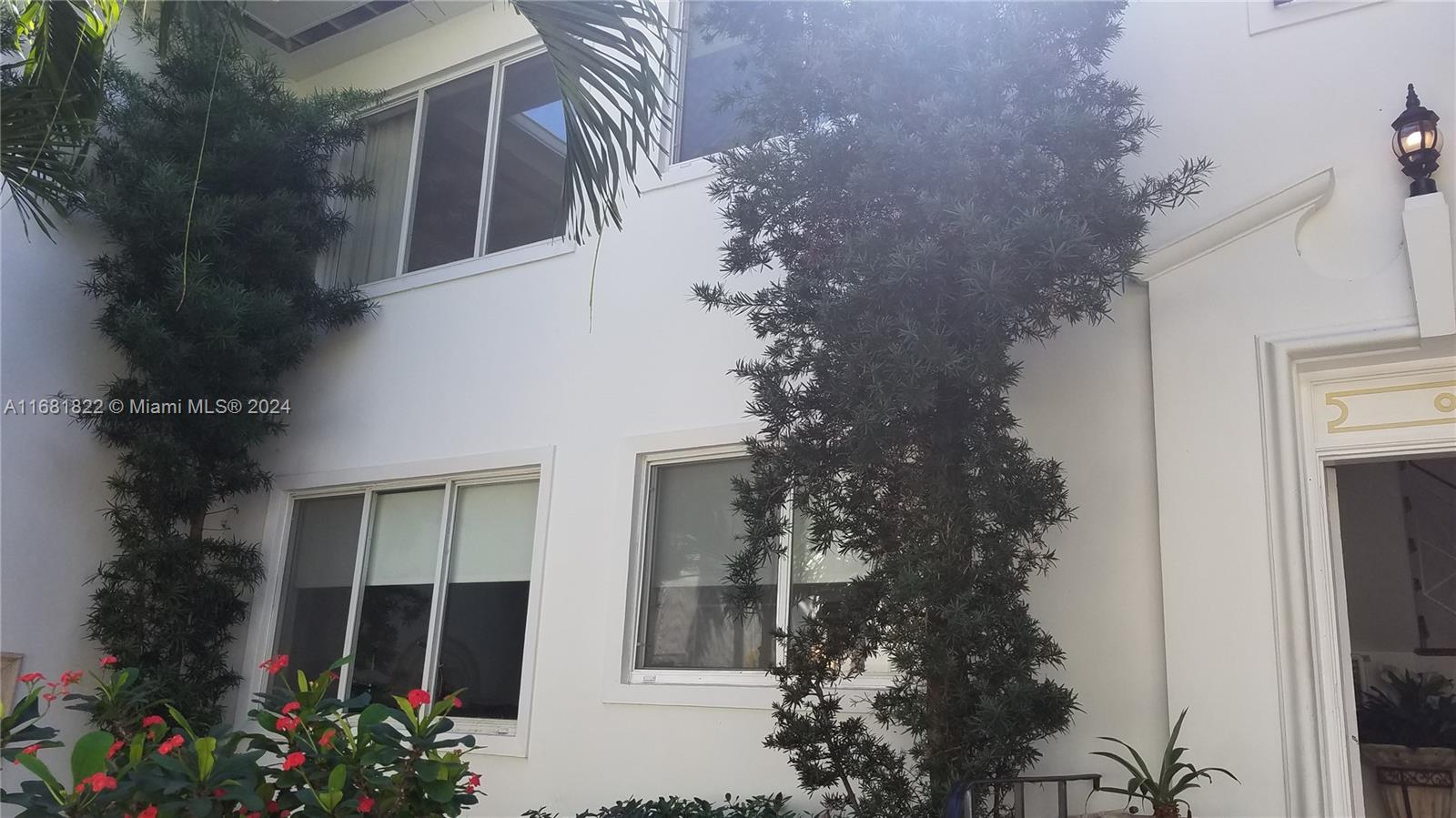 3921 N Meridian Ave, Miami Beach, Florida image 18