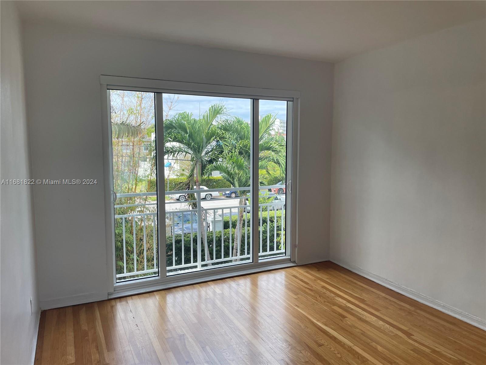 3921 N Meridian Ave, Miami Beach, Florida image 21