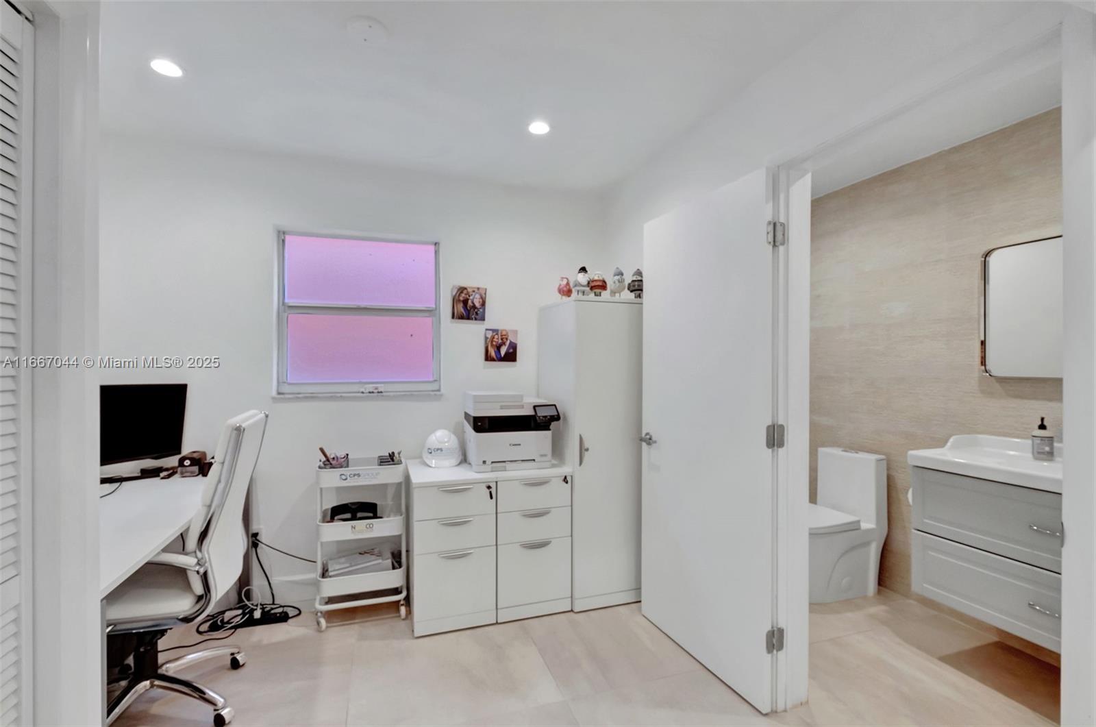 Listing Photo 6