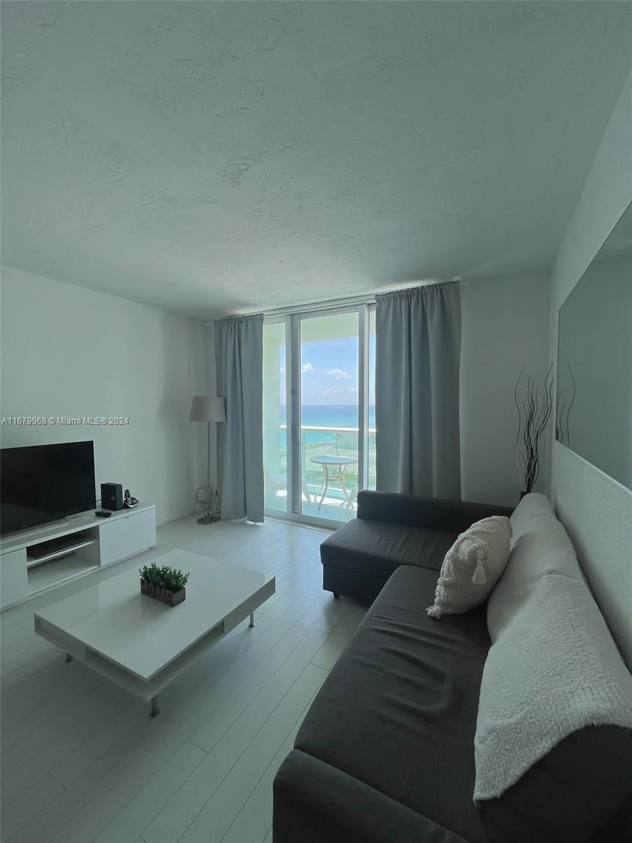 3801 S Ocean Dr #7H, Hollywood, Florida image 4