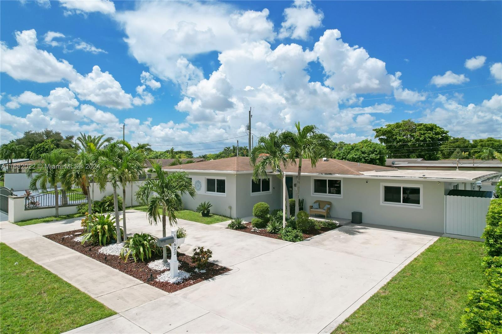 11622 NW 58th Ave, Hialeah, Florida image 2