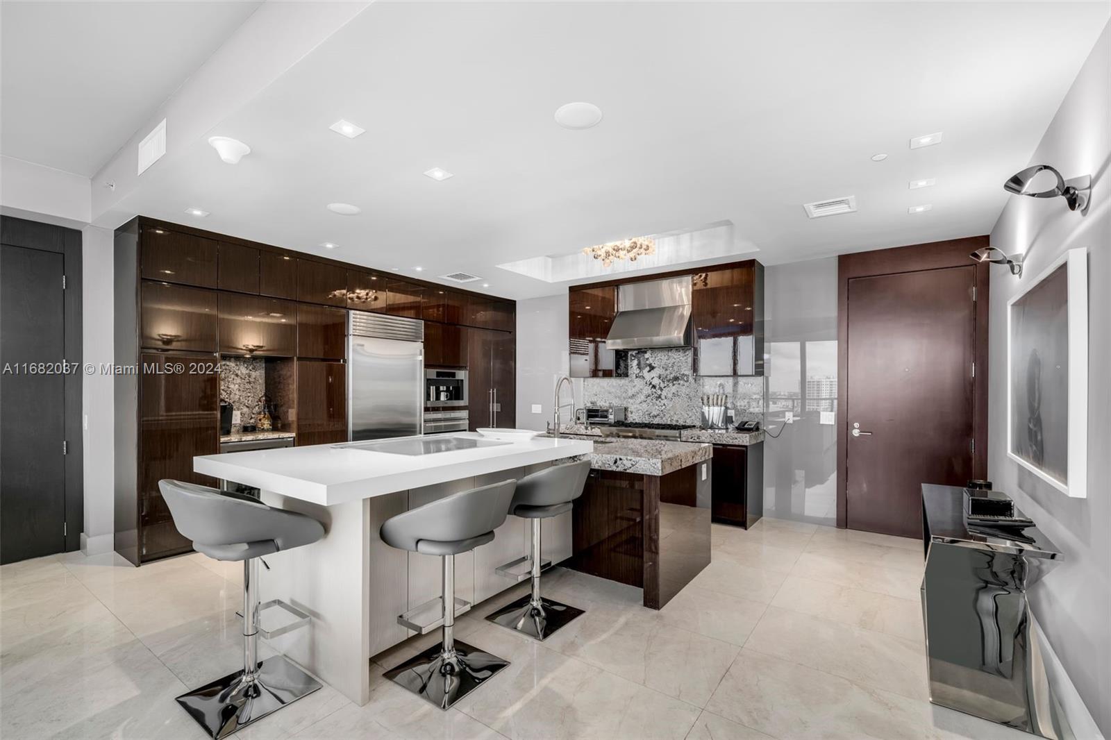 9701 Collins Ave #1005S, Bal Harbour FL 33154