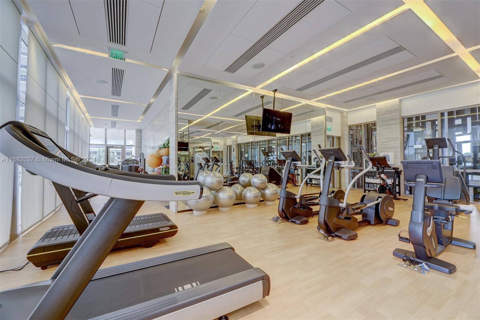 9701 Collins Ave #1005S, Bal Harbour FL 33154