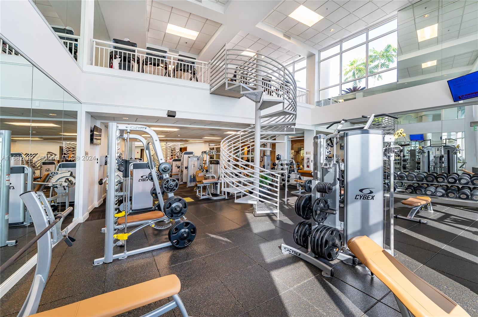 808 Brickell Key Dr #3403, Miami FL 33131