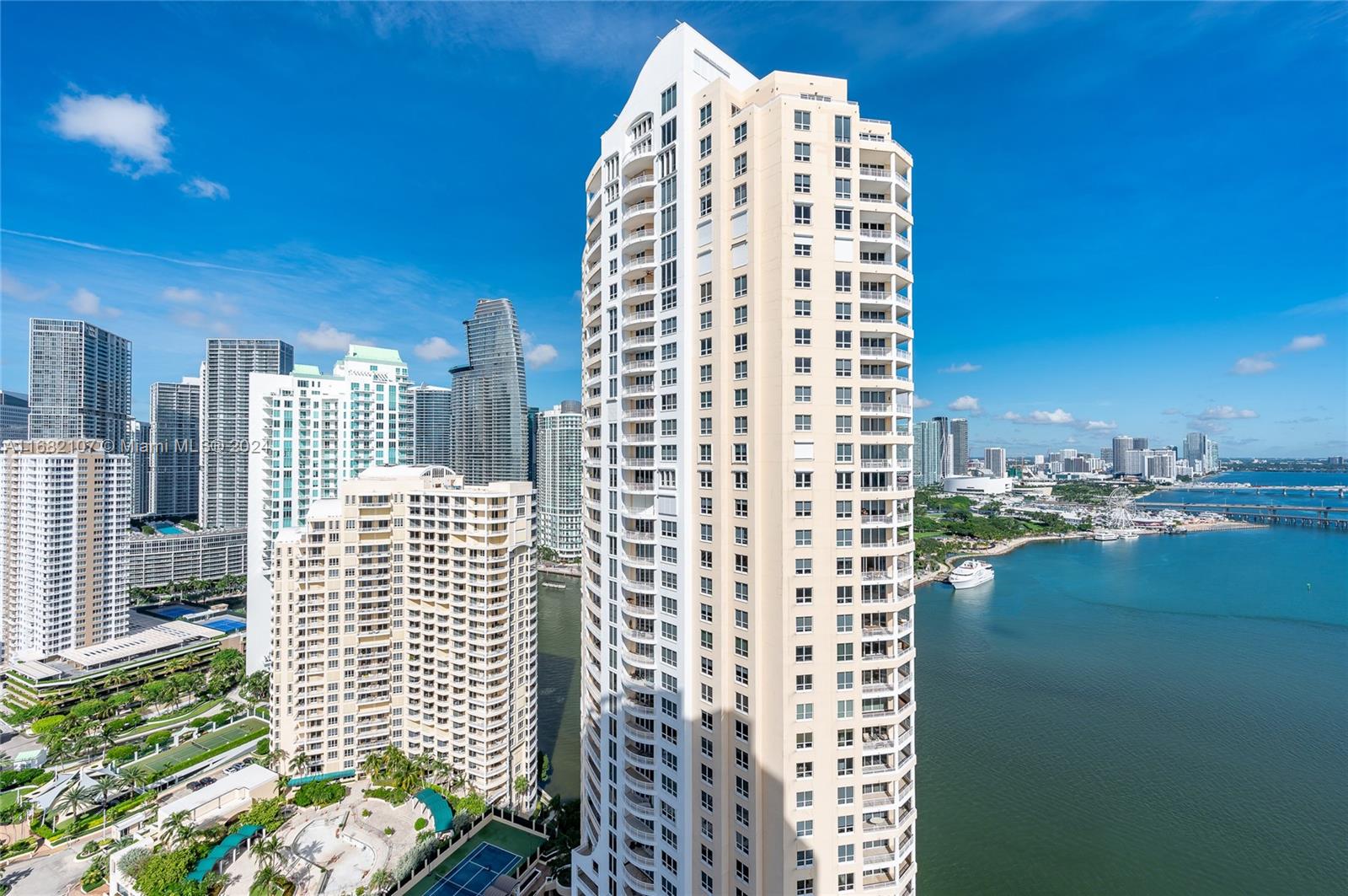 808 Brickell Key Dr #3403, Miami FL 33131