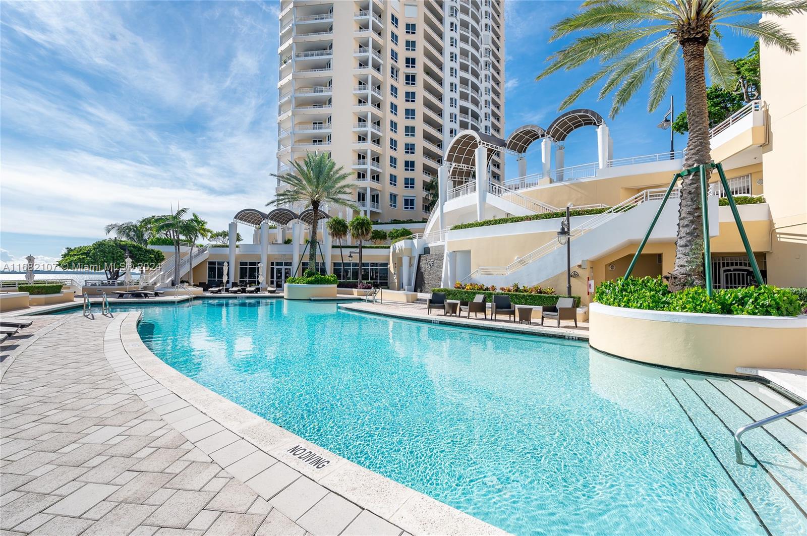 808 Brickell Key Dr #3403, Miami FL 33131