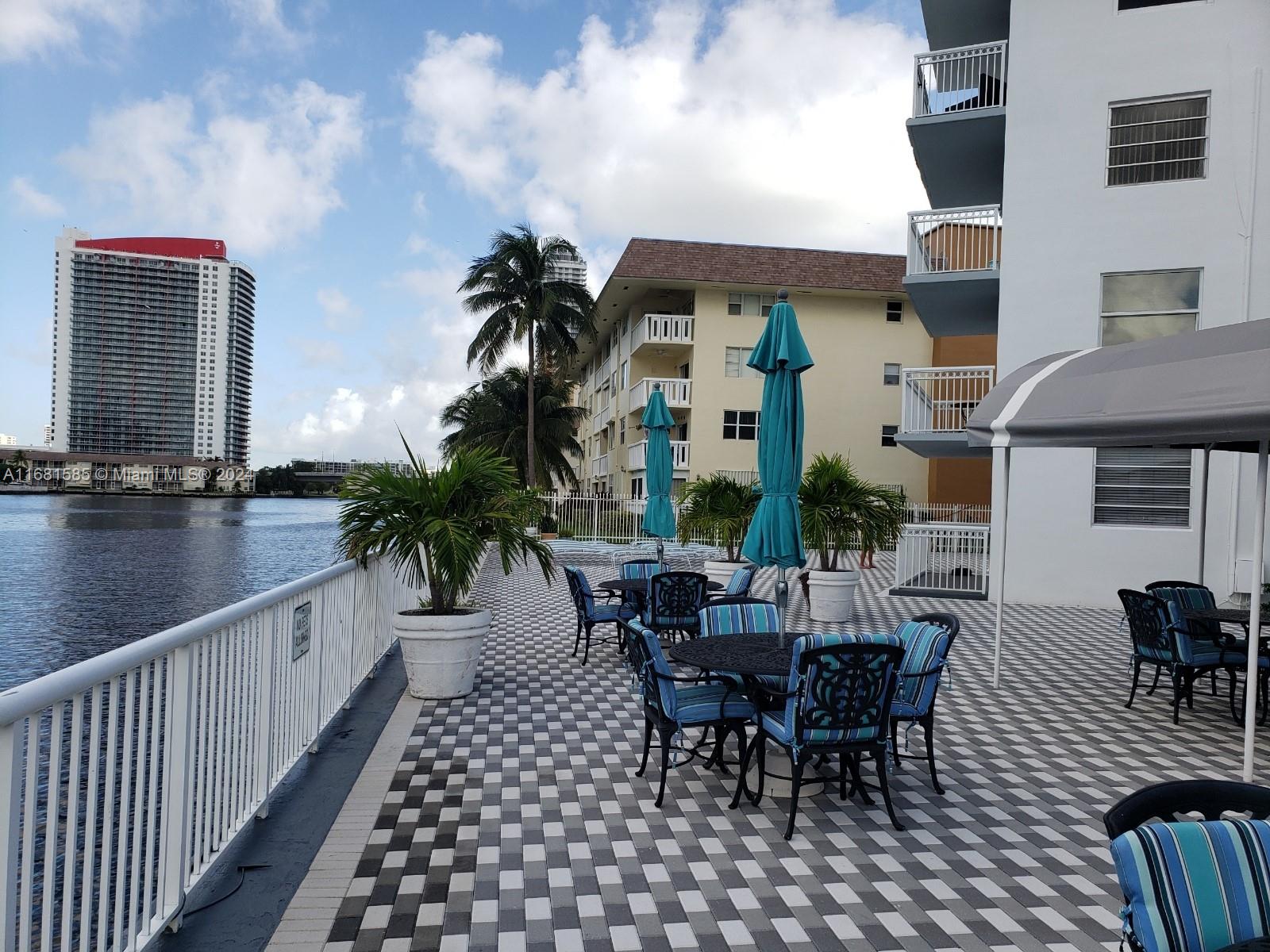 1913 S Ocean Dr #422, Hallandale Beach, Florida image 7