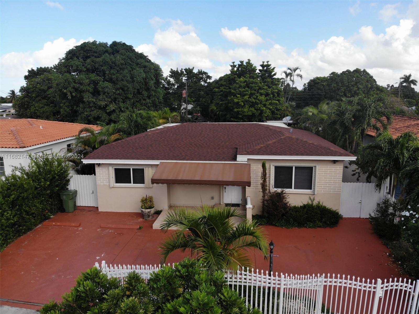 161 W 30th St, Hialeah, Florida image 1