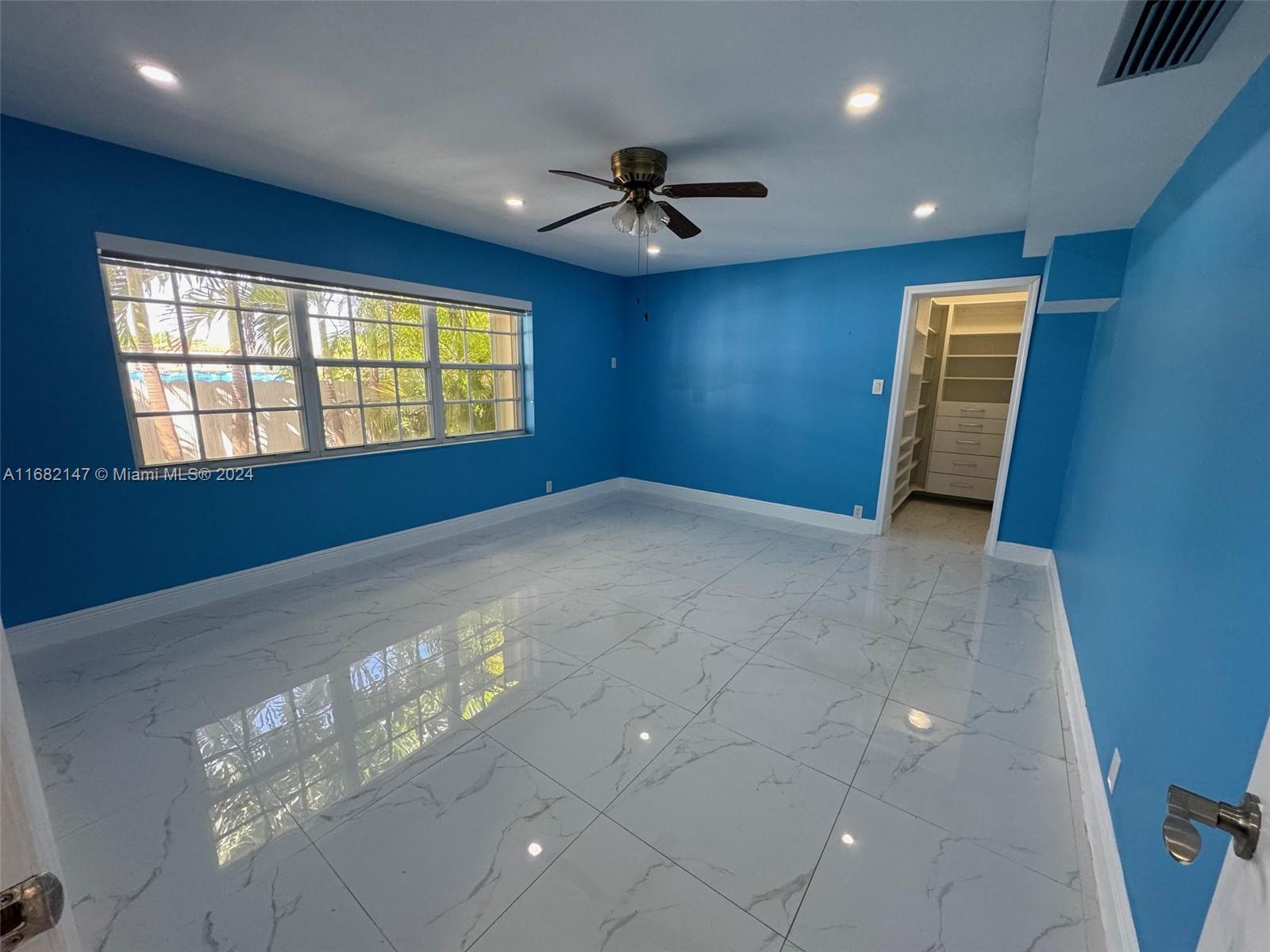 161 W 30th St, Hialeah, Florida image 13