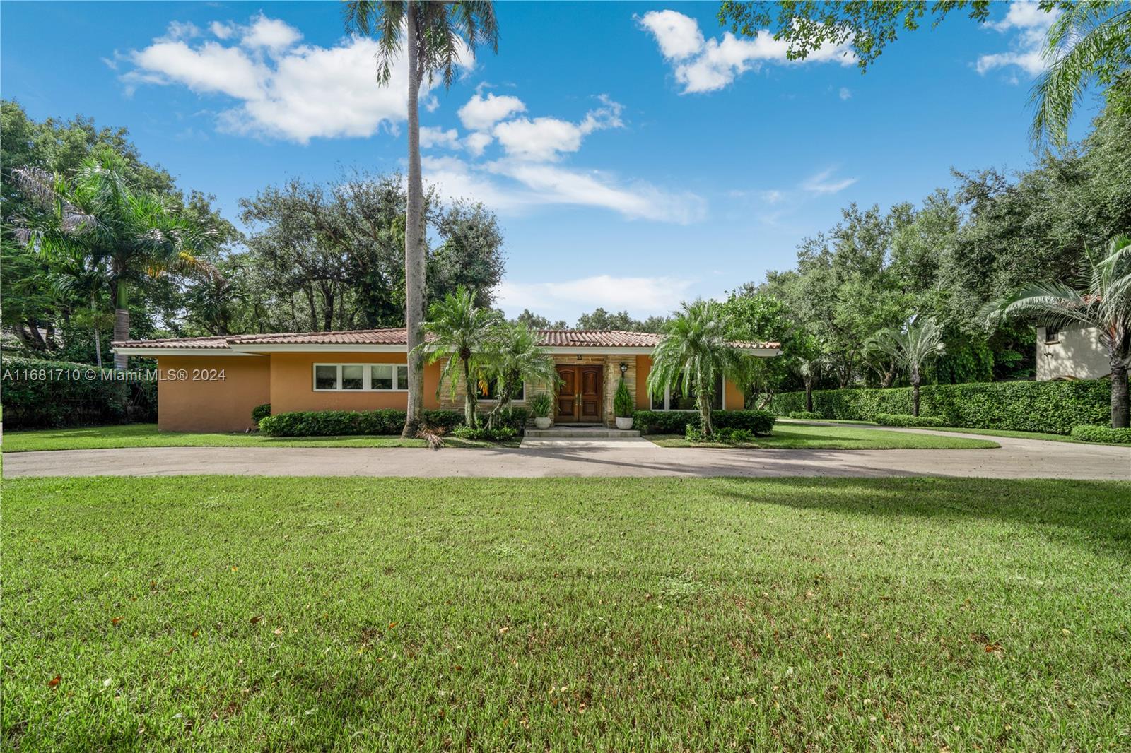 7020 Almansa St, Coral Gables, Florida image 3