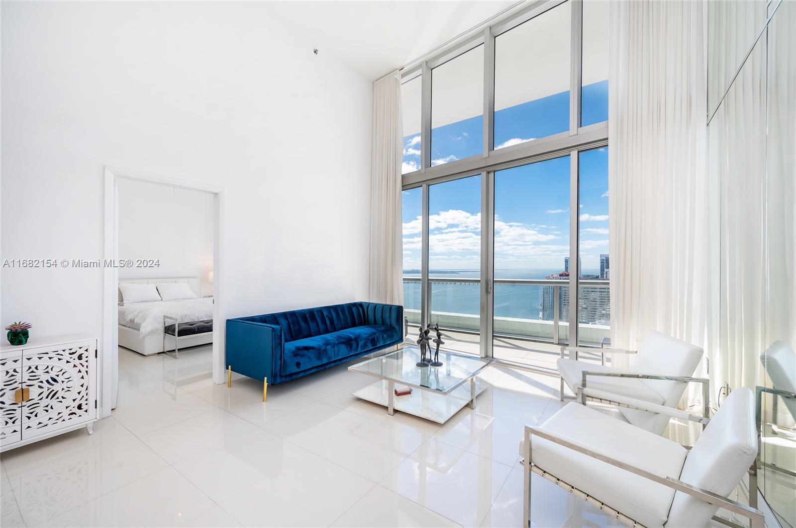 495 Brickell Ave #4103, Miami FL 33131