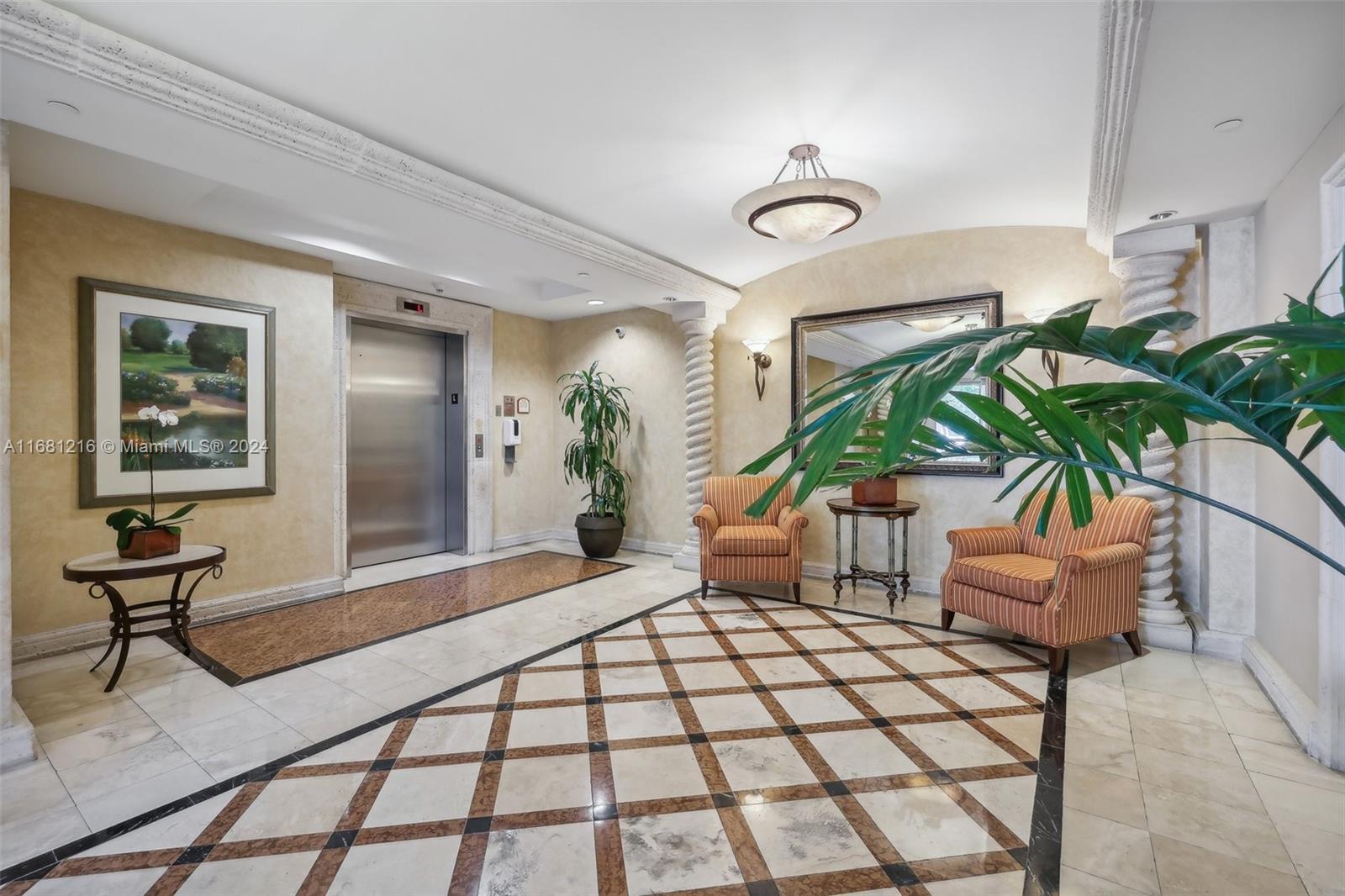 723 Crandon Blvd #206, Key Biscayne, Florida image 3