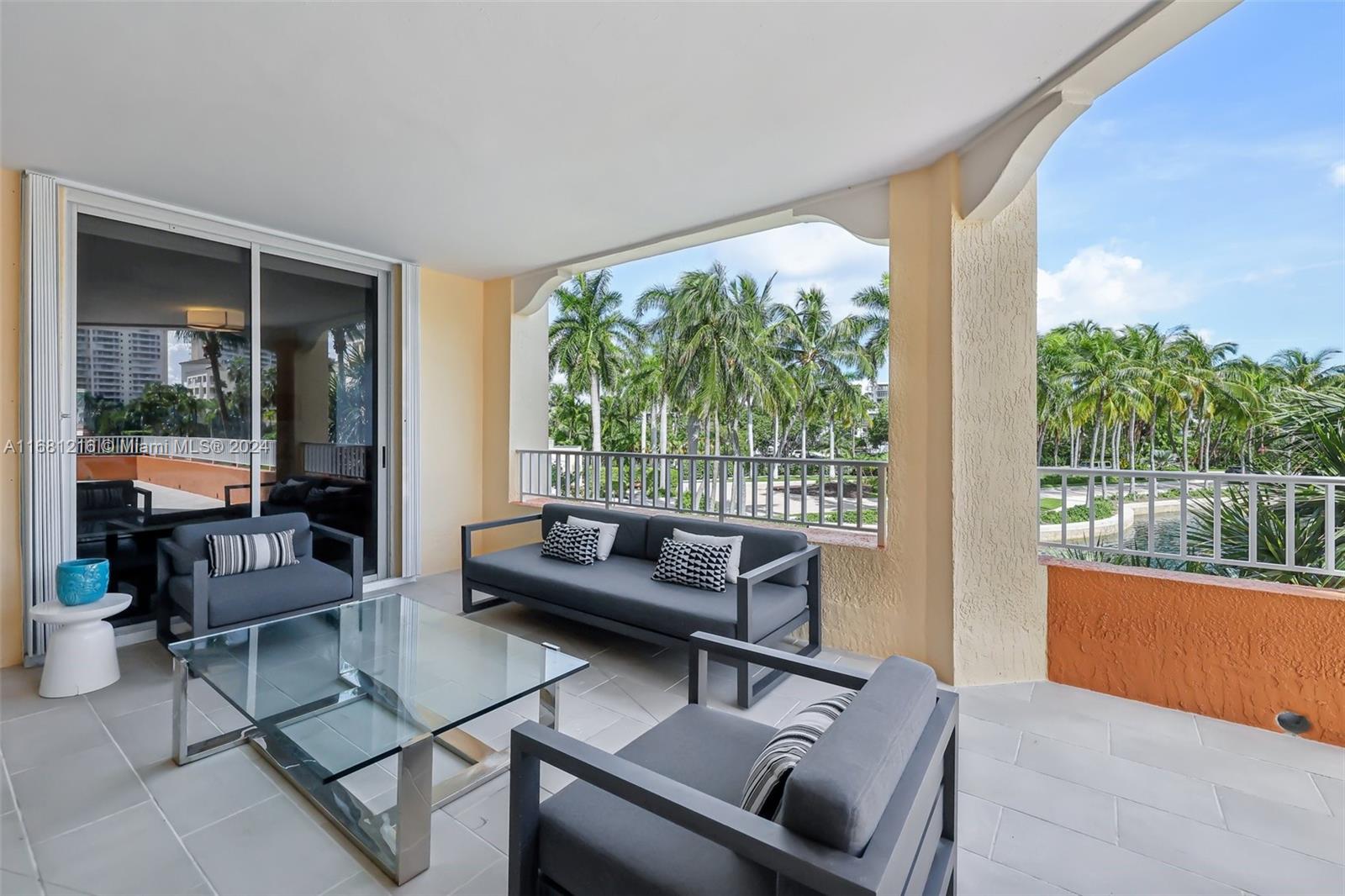 723 Crandon Blvd #206, Key Biscayne, Florida image 38