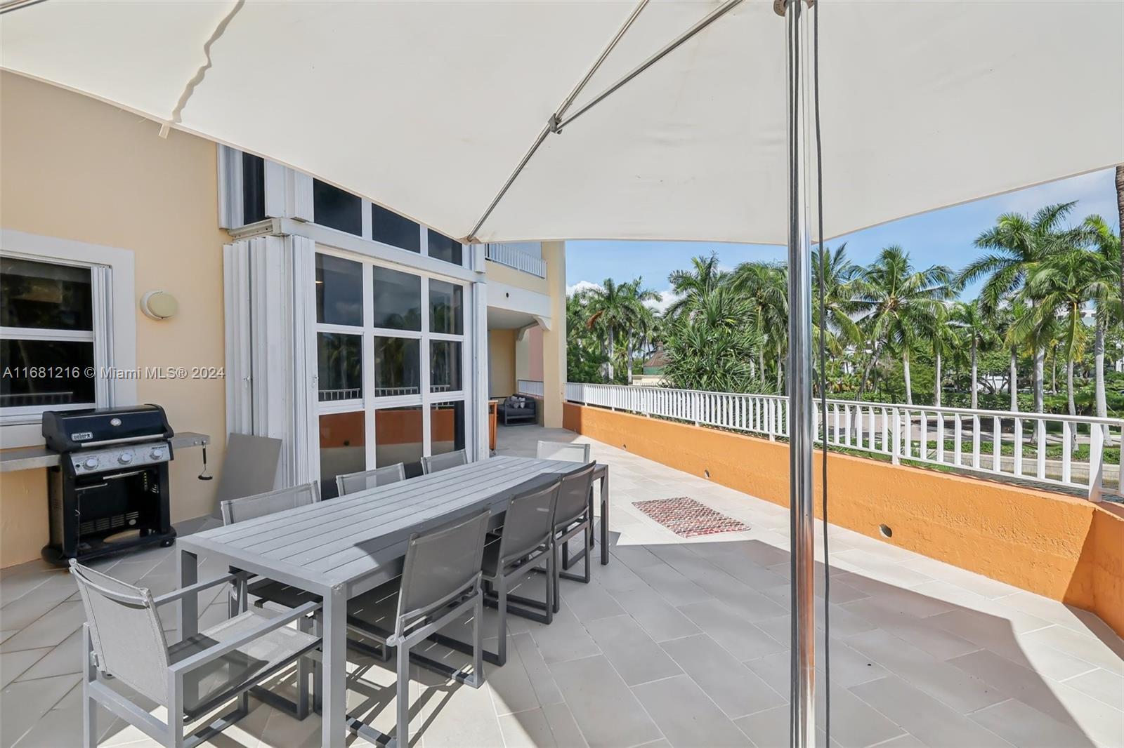 723 Crandon Blvd #206, Key Biscayne, Florida image 39