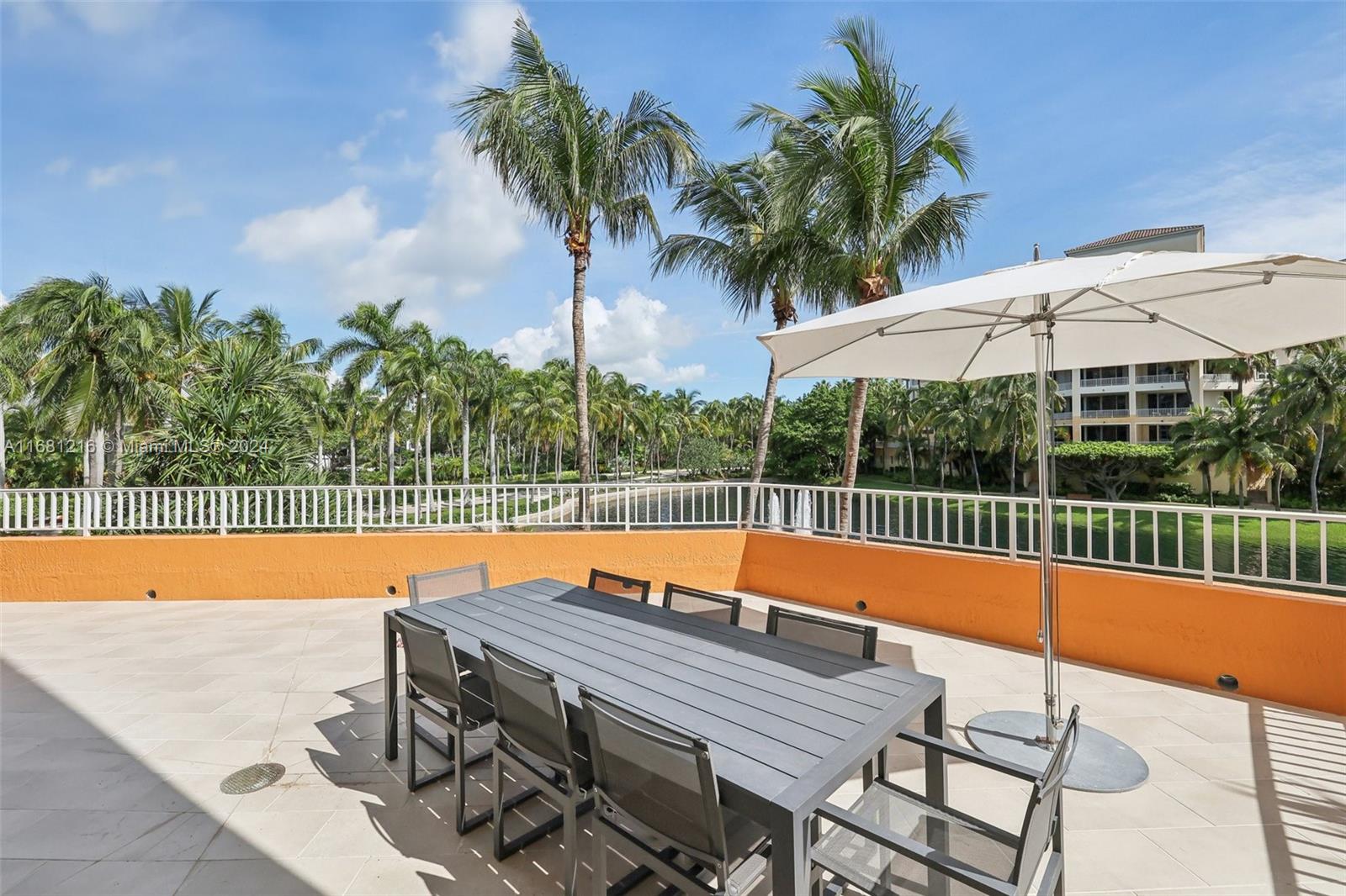 723 Crandon Blvd #206, Key Biscayne, Florida image 43