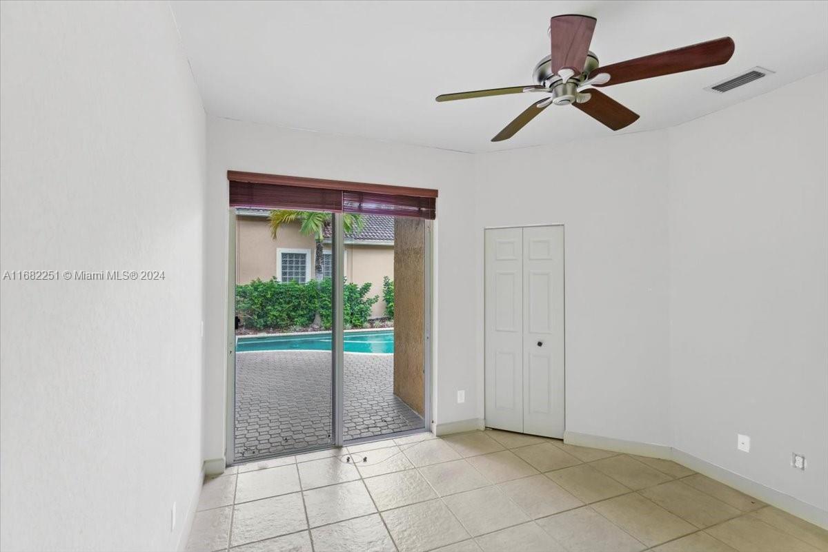 5810 NW 123rd Ave, Coral Springs, Florida image 32