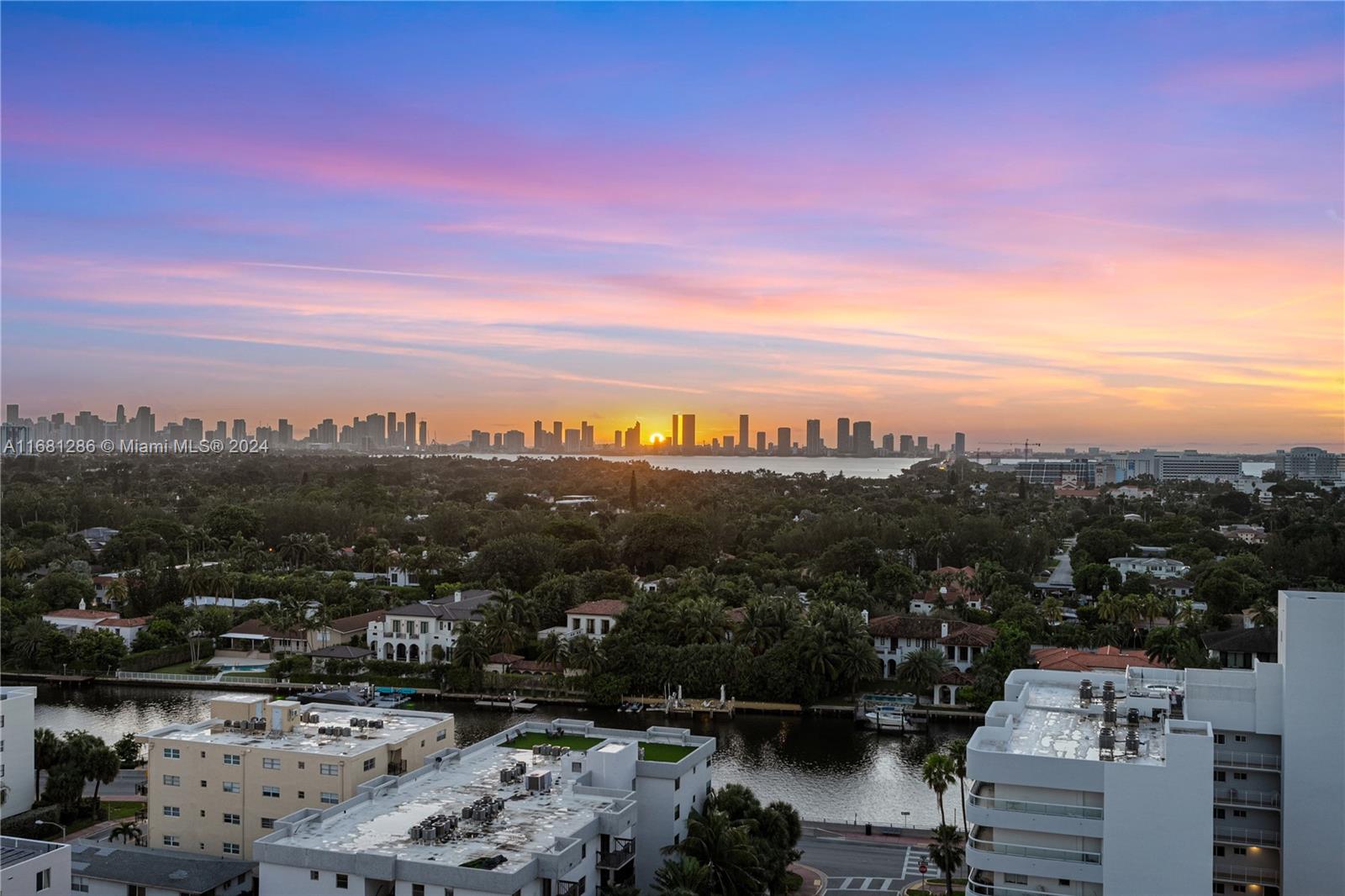 3737 Collins Ave #S-1404, Miami Beach FL 33140