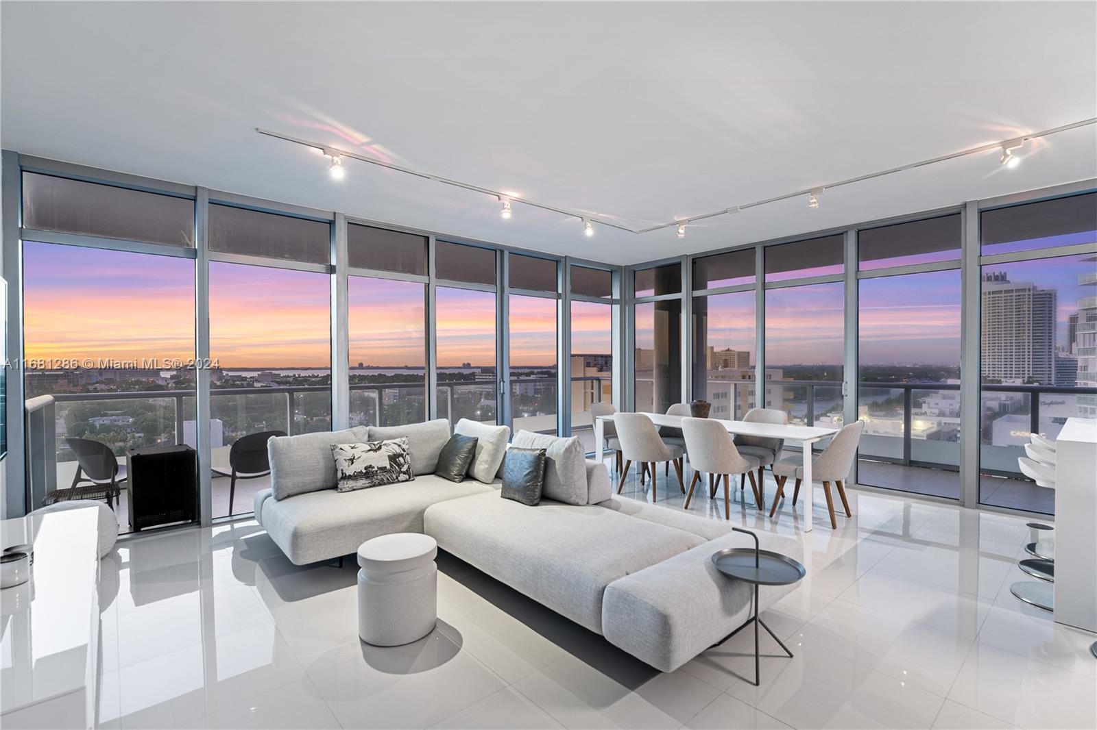 3737 Collins Ave #S-1404, Miami Beach FL 33140