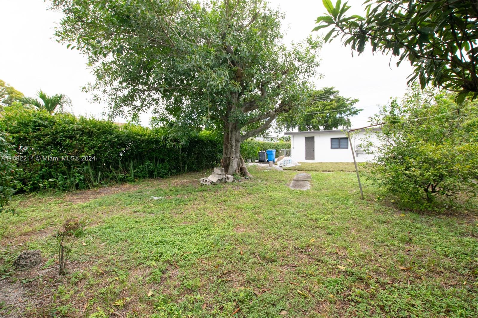 5416 SW 18th St, West Park, Florida image 18