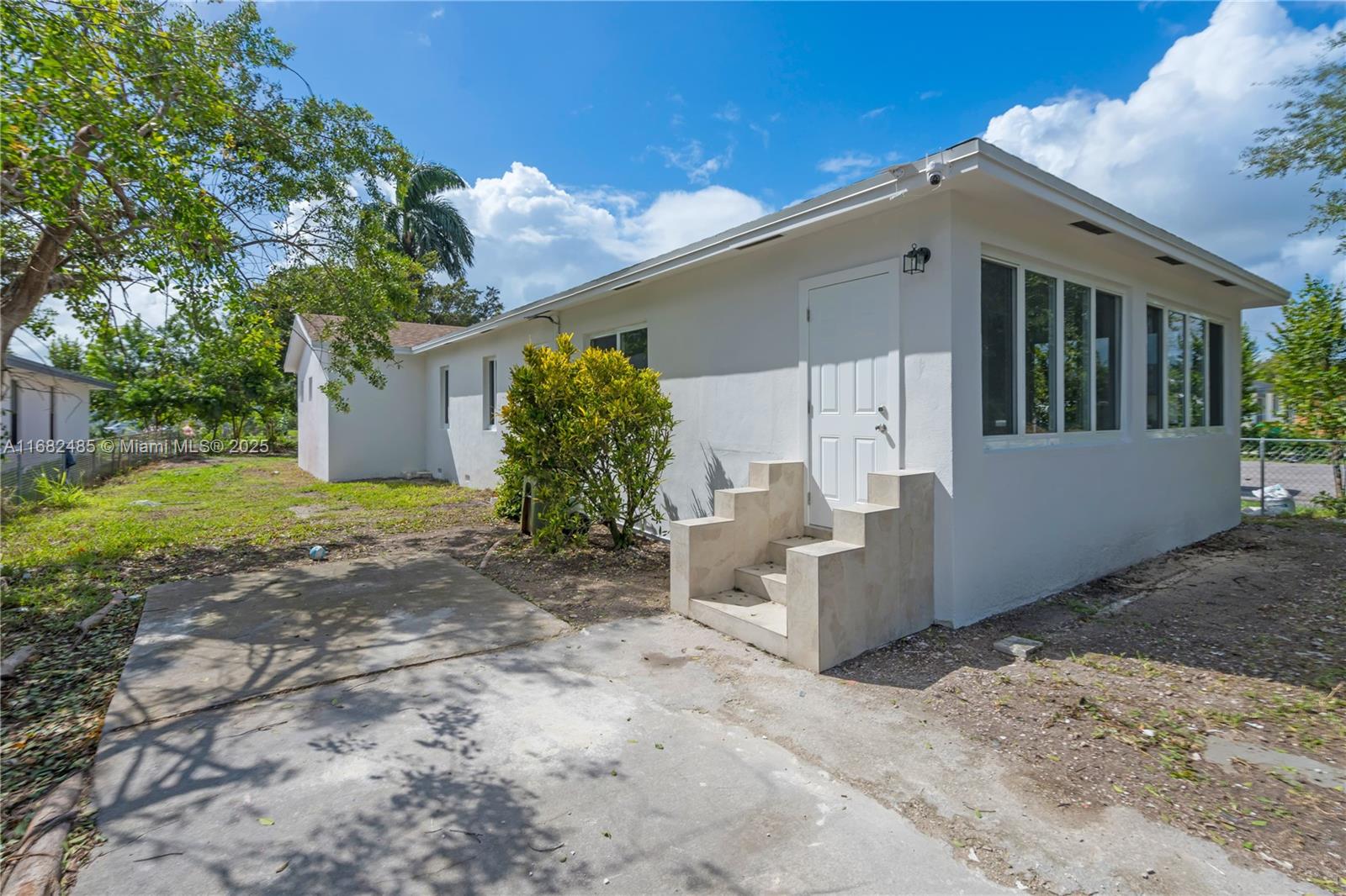 667 NW 14th St, Florida City, Florida image 10