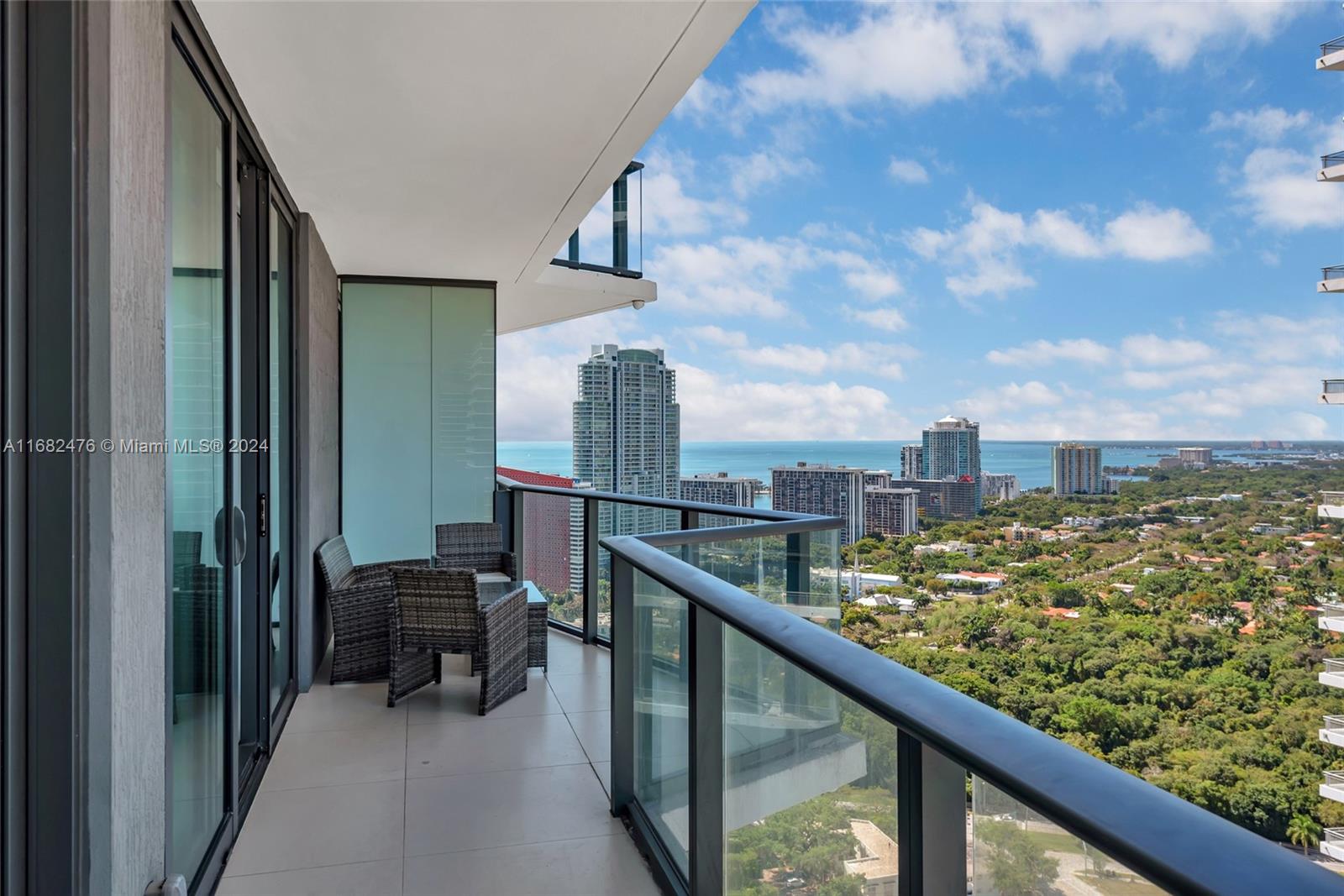 Luxurious SLS Brickell Unit #3007 offers incredible city and bay views! This 1 bedroom / 1 bathroom 570 SQFT fully furnished unit has beautiful floors throughout and a nice modern kitchen. Great sized balcony perfect for entertaining guests! Beautiful SLS Brickell building includes incredible resort style pool, 24/7 concierge, bar, activity room, clubhouse, fully equipped gym, + many more. This unit in the heart of Brickell is close to great restaurants and bars! This beautiful unit will not last don't miss out! Available from Feb 1st 2025. For showings/information, call or text the listing agent.