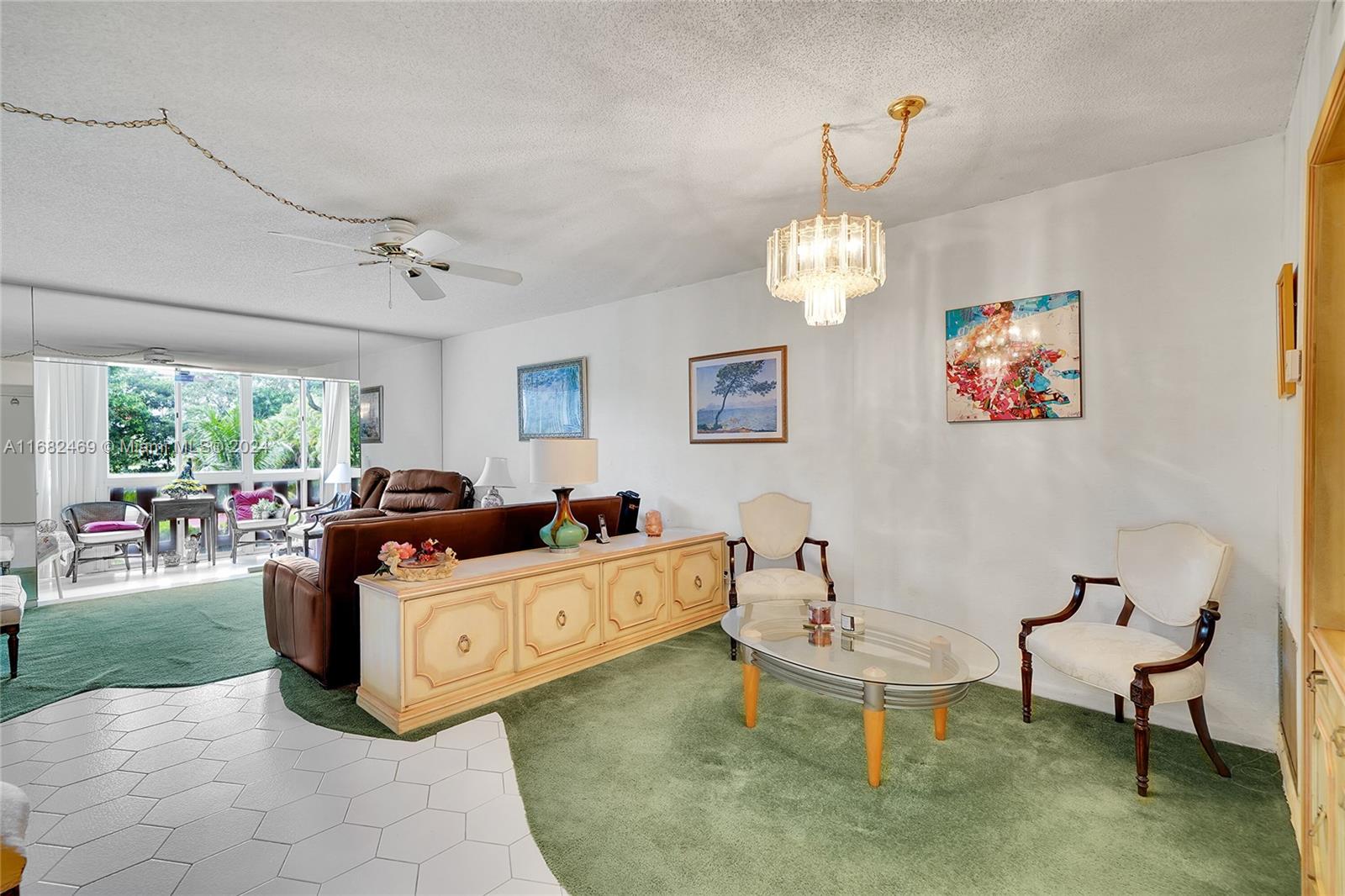 4350 Hillcrest Dr #205, Hollywood, Florida image 4