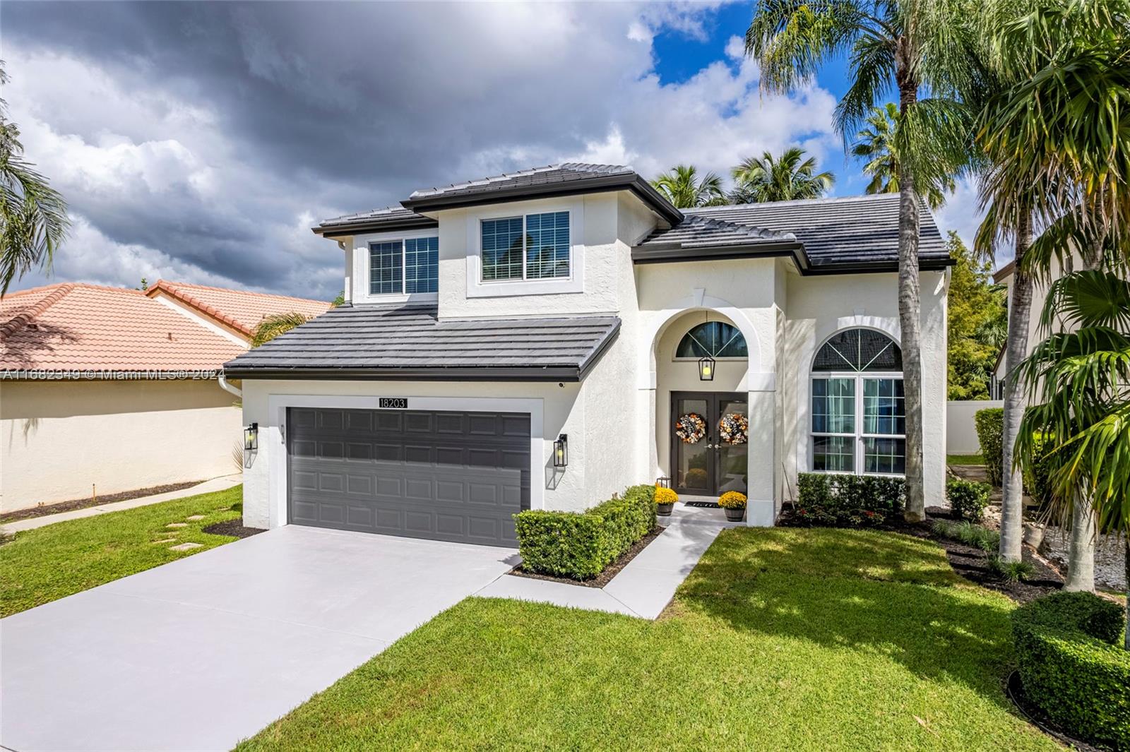 18203 SW 3rd St, Pembroke Pines, Florida image 2