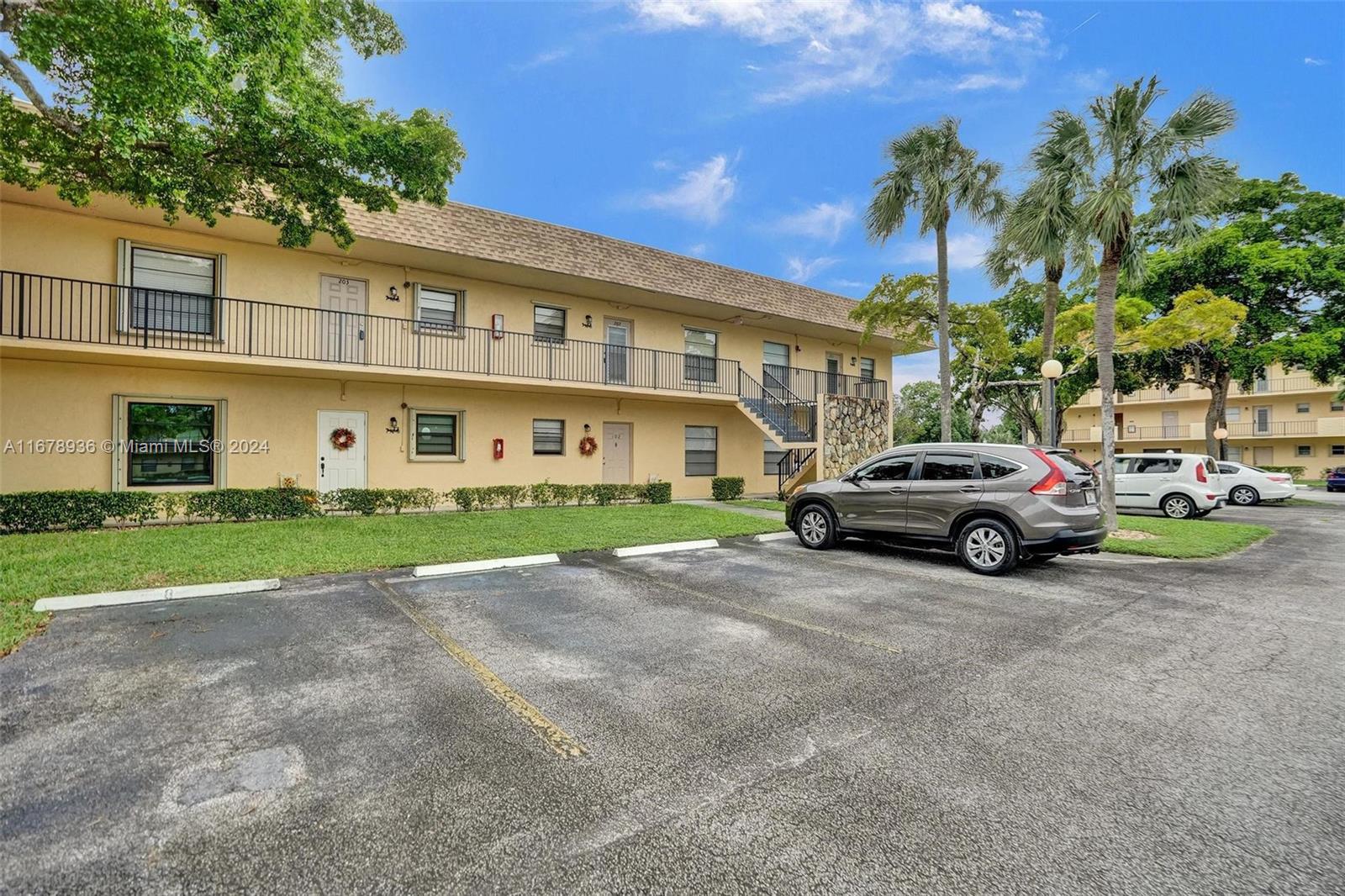 200 Berkley Rd #203, Hollywood, Florida image 26