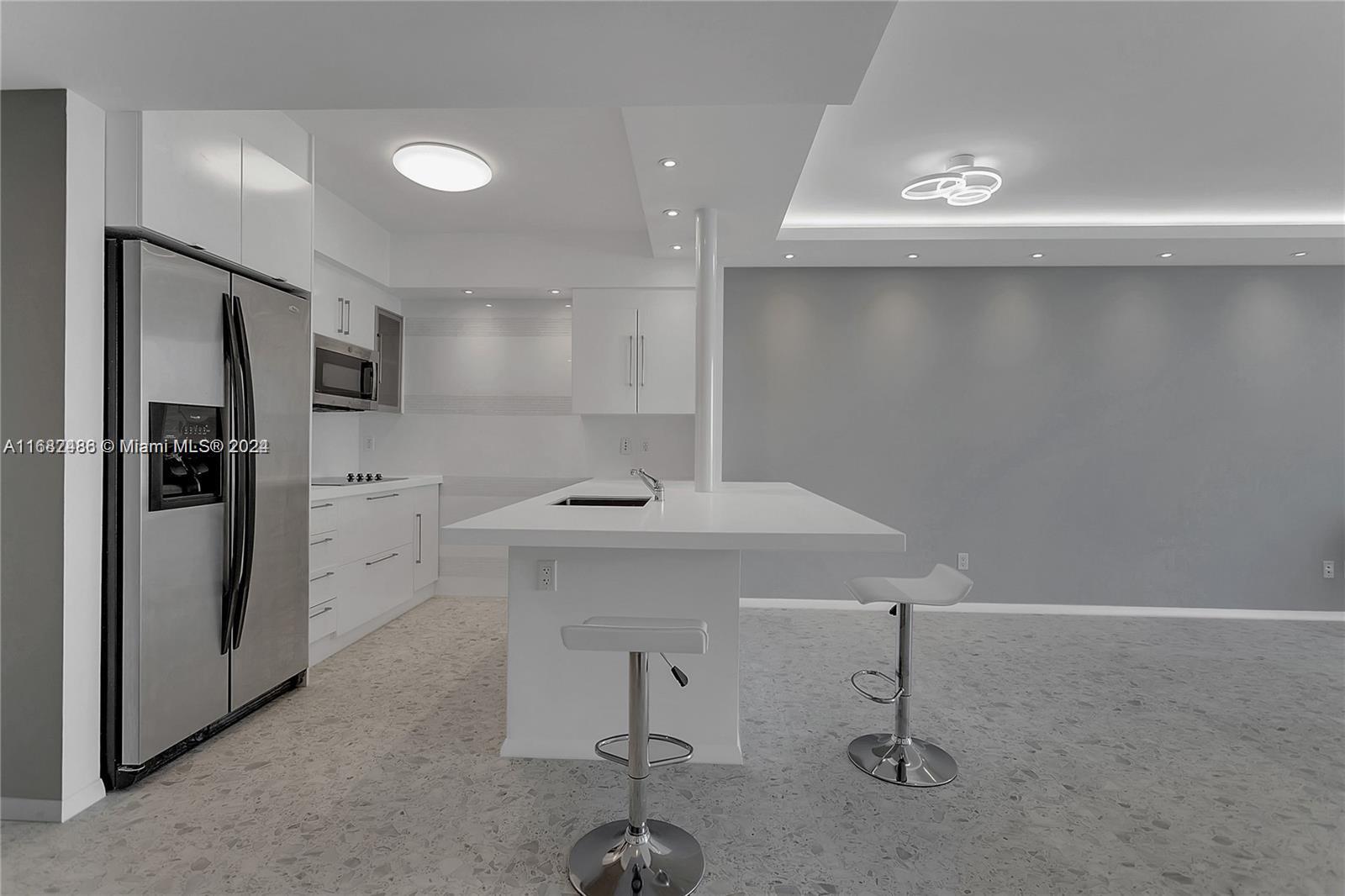 325 S Biscayne Blvd #4318, Miami FL 33131