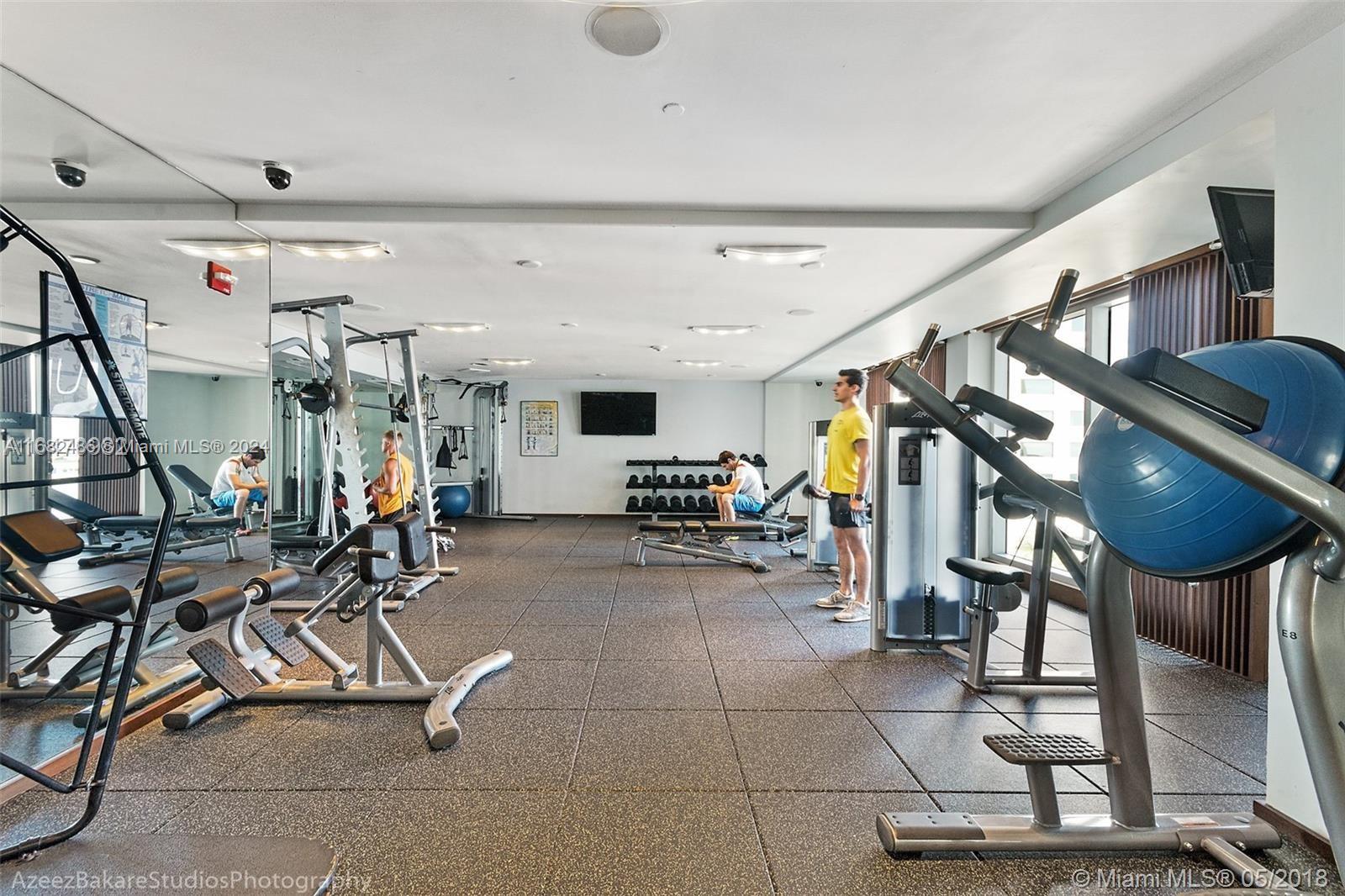 325 S Biscayne Blvd #4318, Miami FL 33131