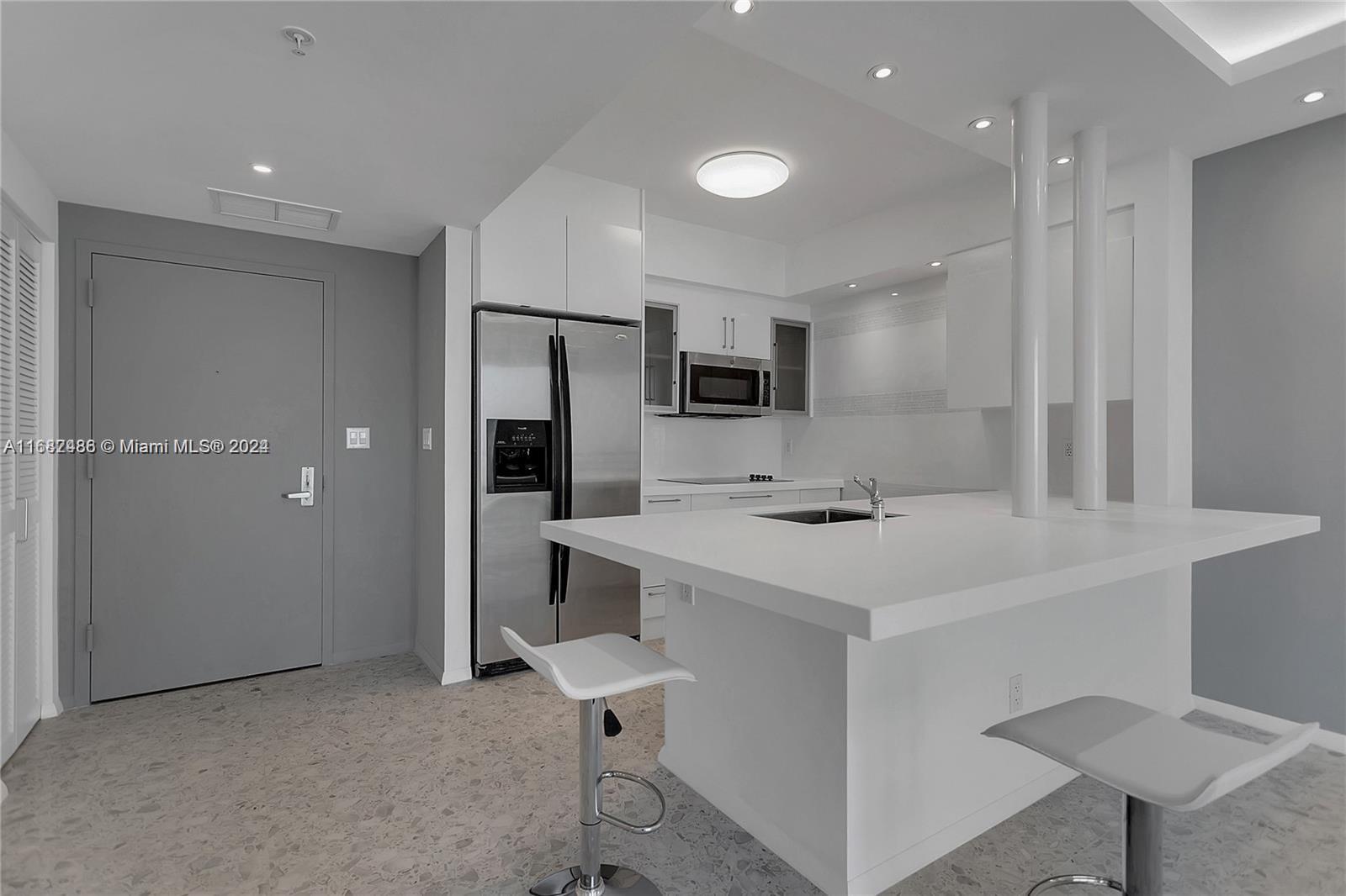 325 S Biscayne Blvd #4318, Miami FL 33131