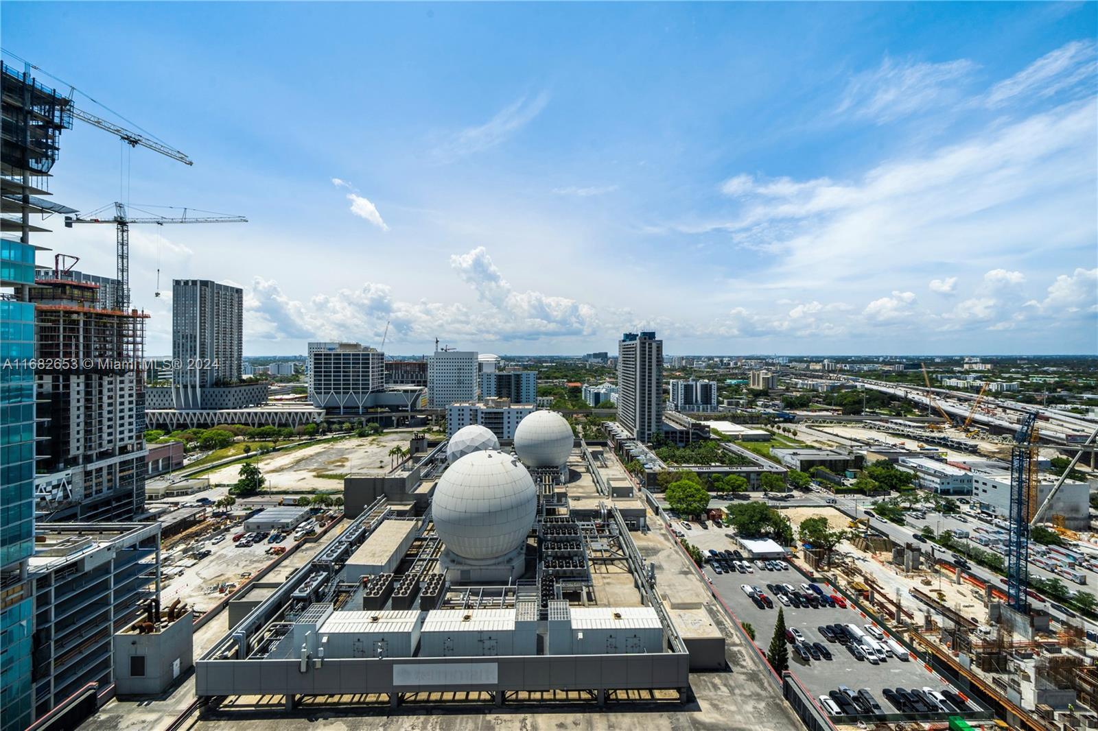 851 NE 1st AVE #2106, Miami FL 33132