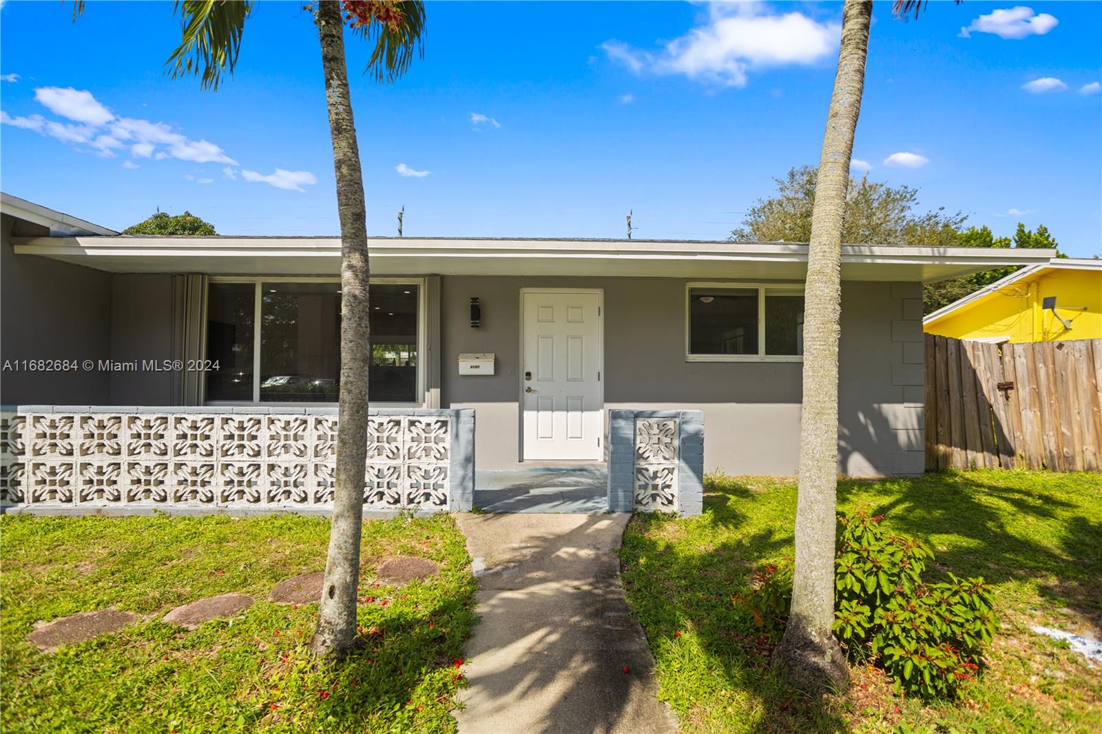 5109 Washington St, Hollywood, Florida image 4