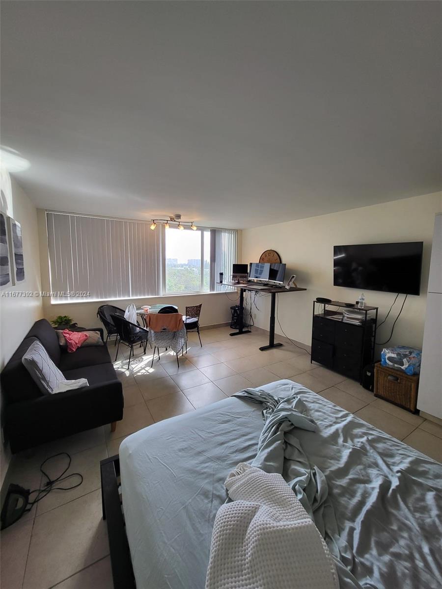 19201 E Collins Ave #442, Sunny Isles Beach, Florida image 7