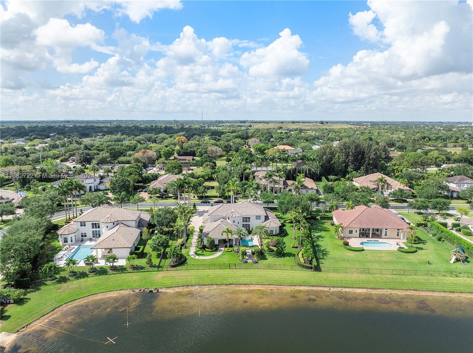 14243 S Jockey Cir S, Davie, Florida image 8