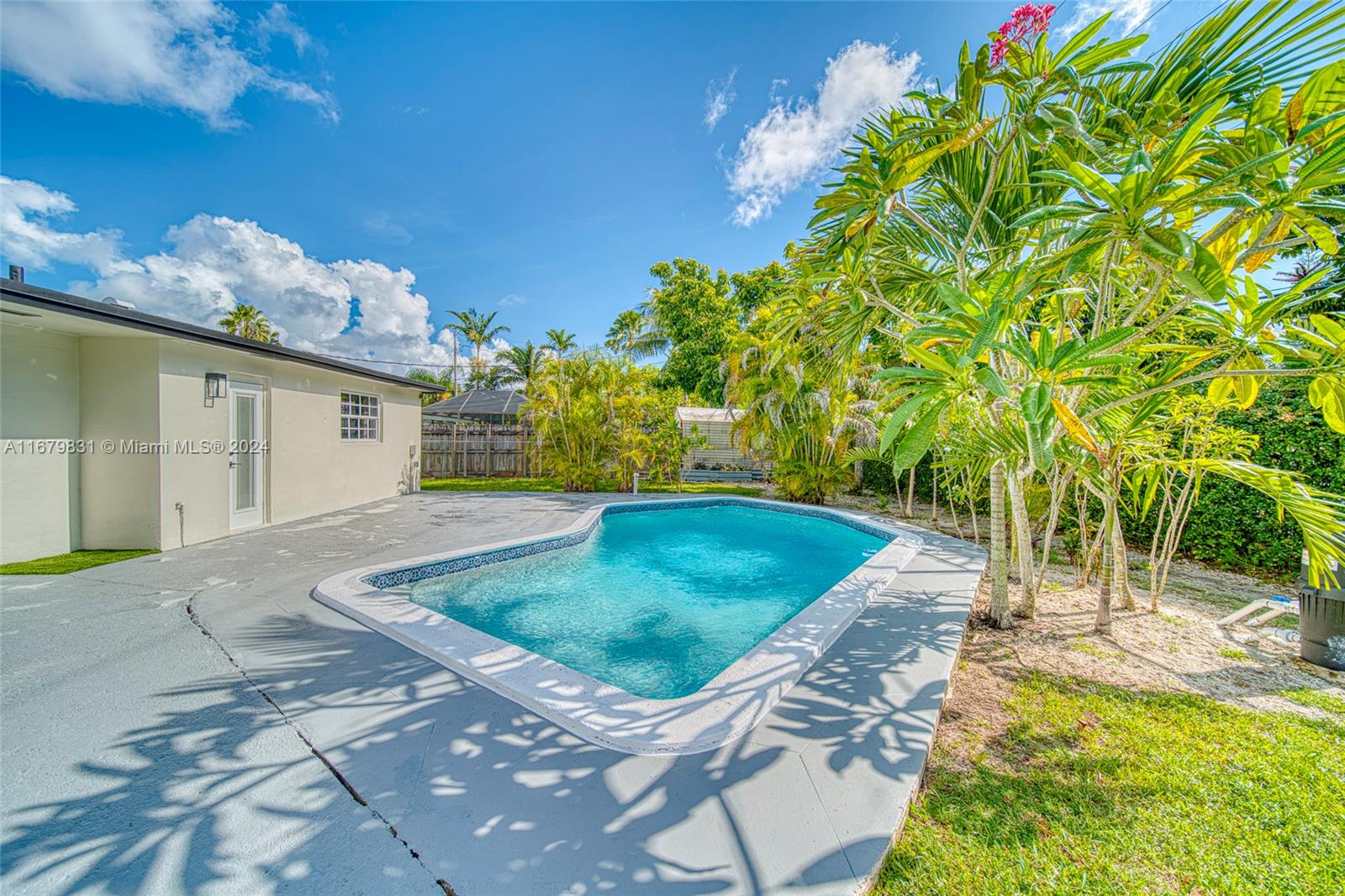 19217 SW 92nd Rd, Cutler Bay, Florida image 31