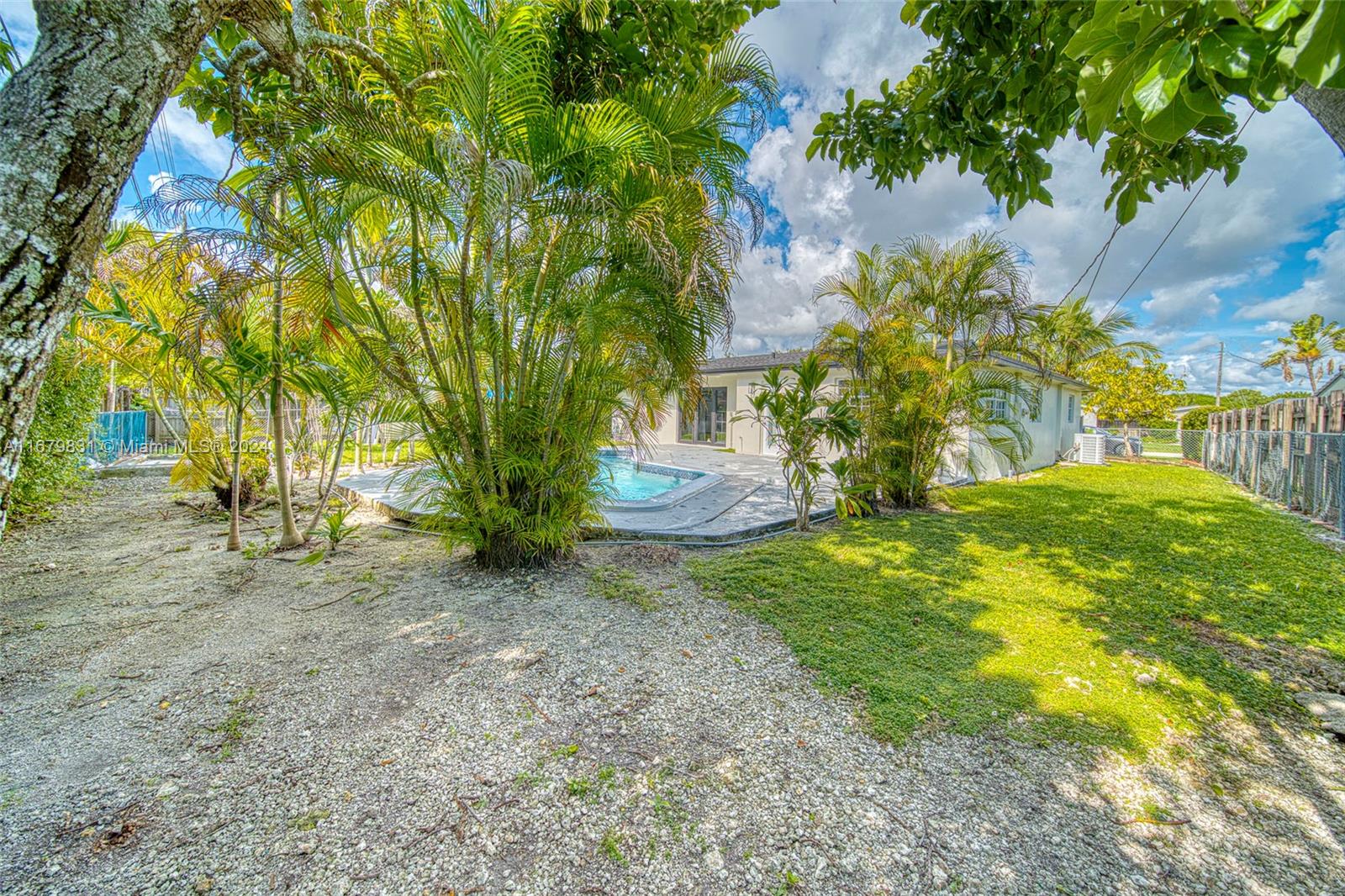 19217 SW 92nd Rd, Cutler Bay, Florida image 35